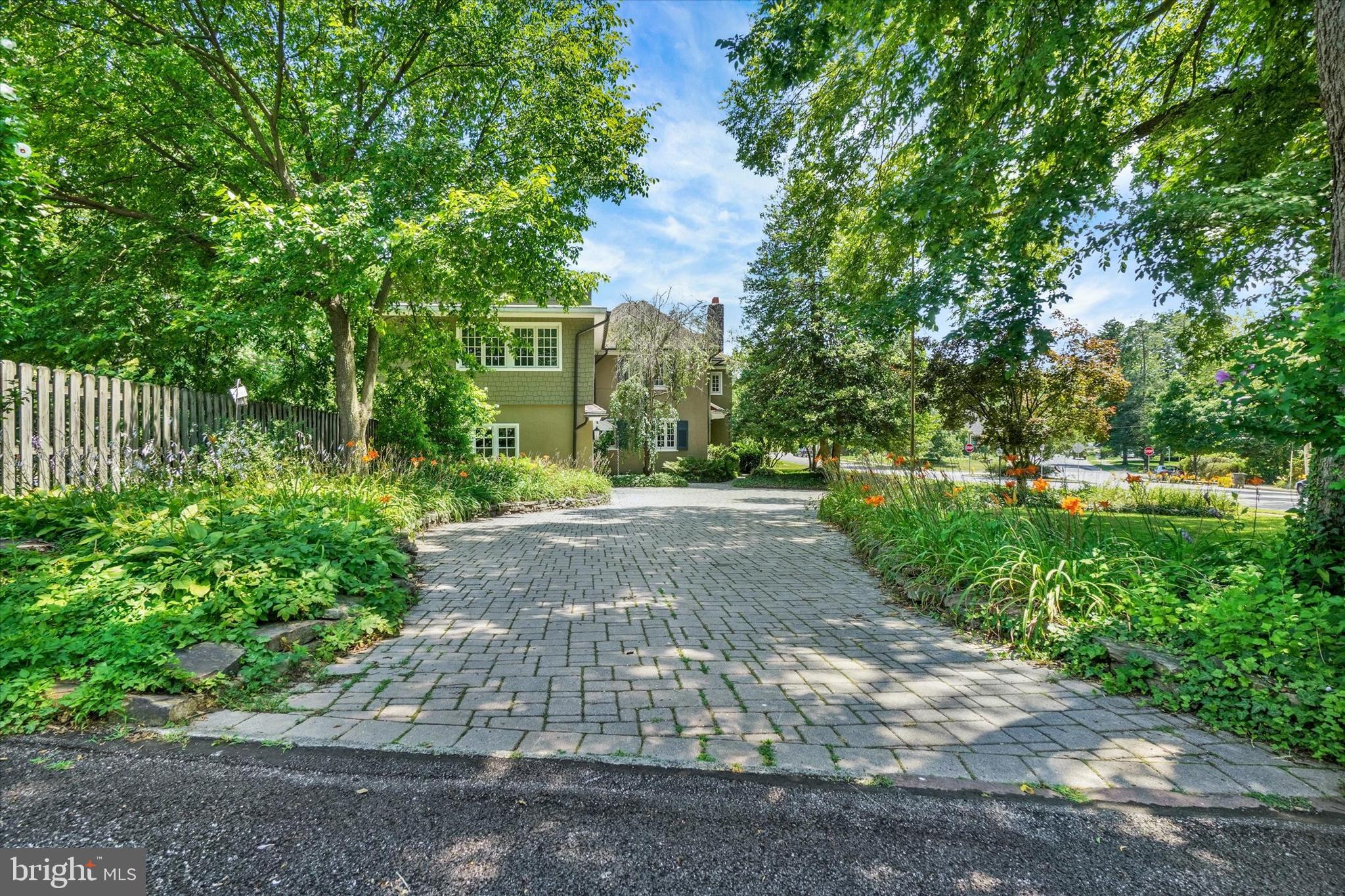 SPRINGDALE - Residential