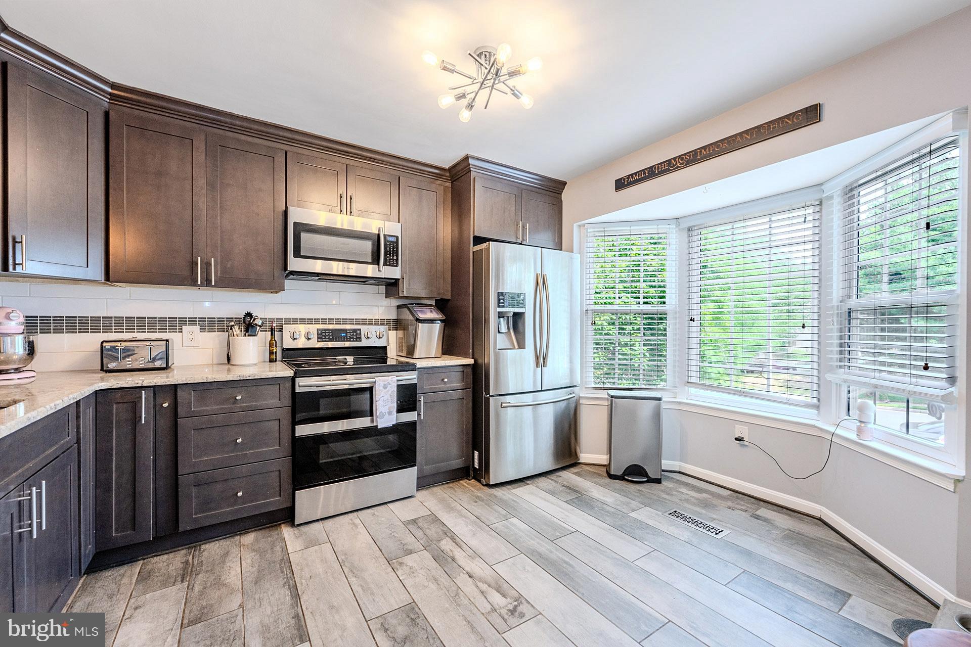 SEQUOIA LEA - Residential