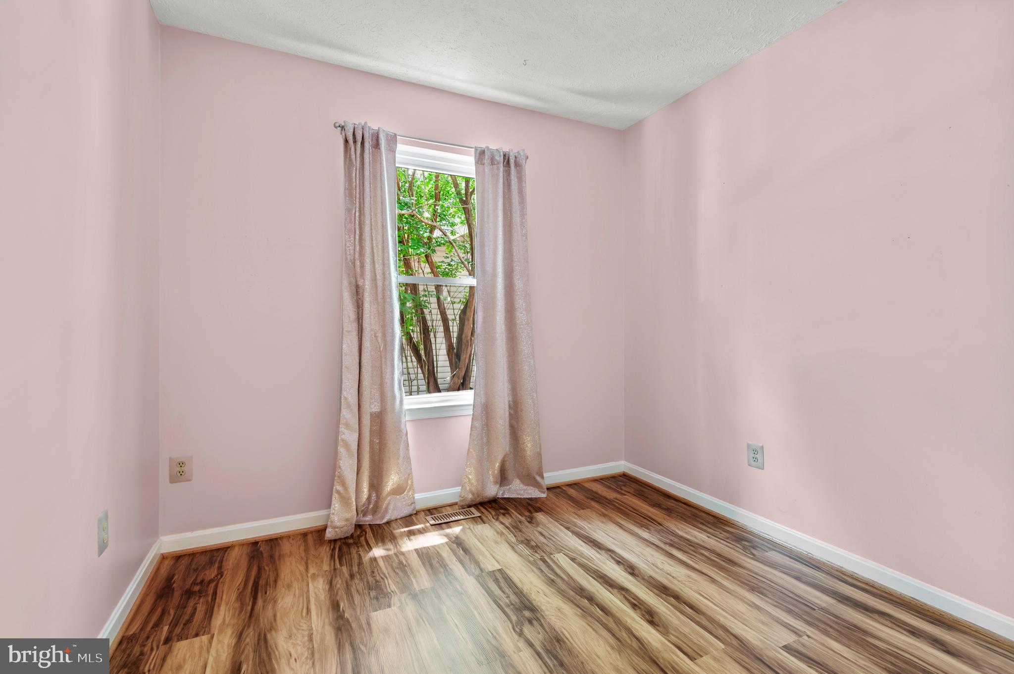 BROCK BRIDGE ESTATES - Residential