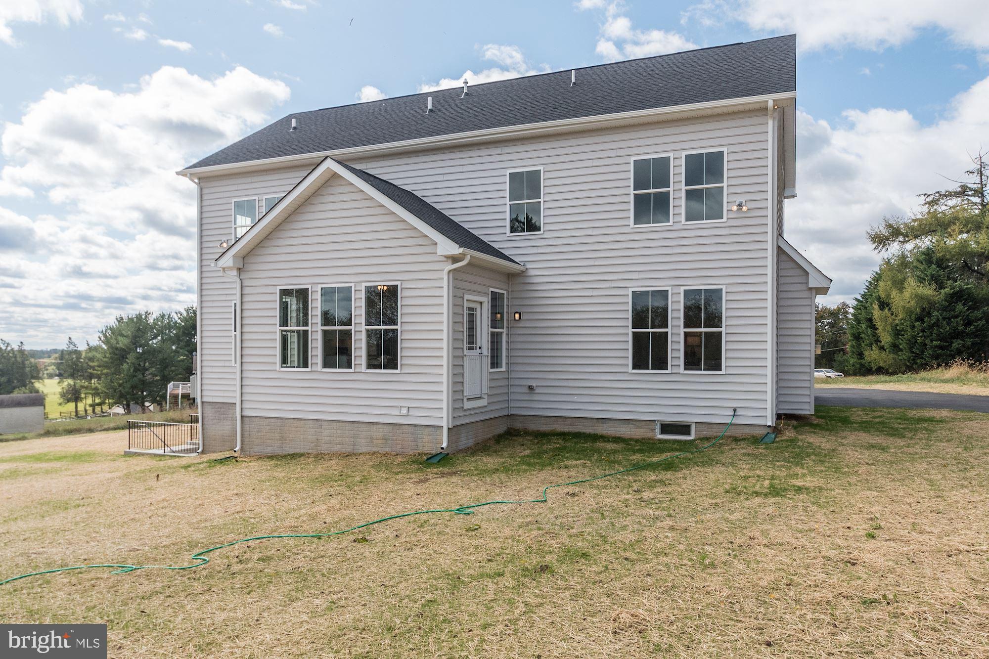 OAKDALE WOODS - Residential