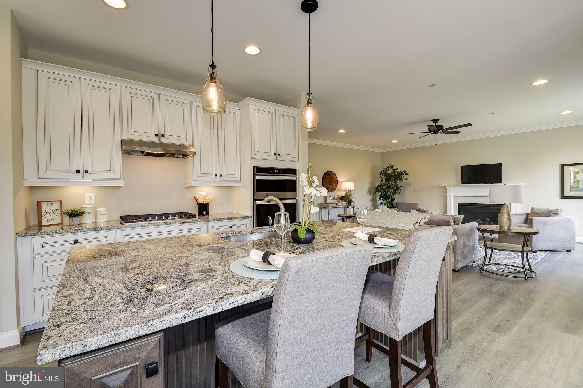 OAKDALE WOODS - Residential