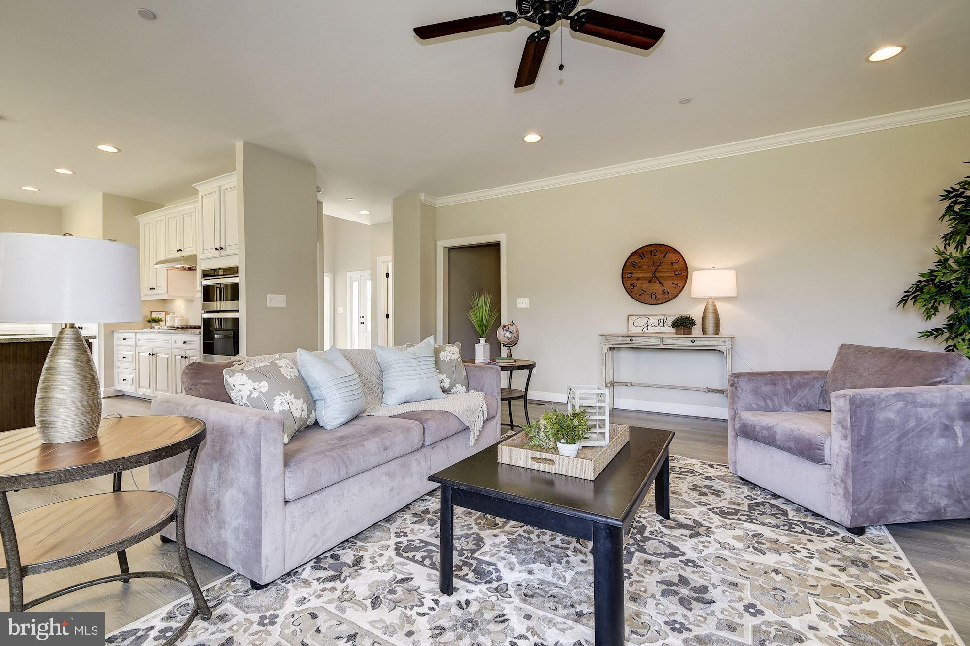 OAKDALE WOODS - Residential