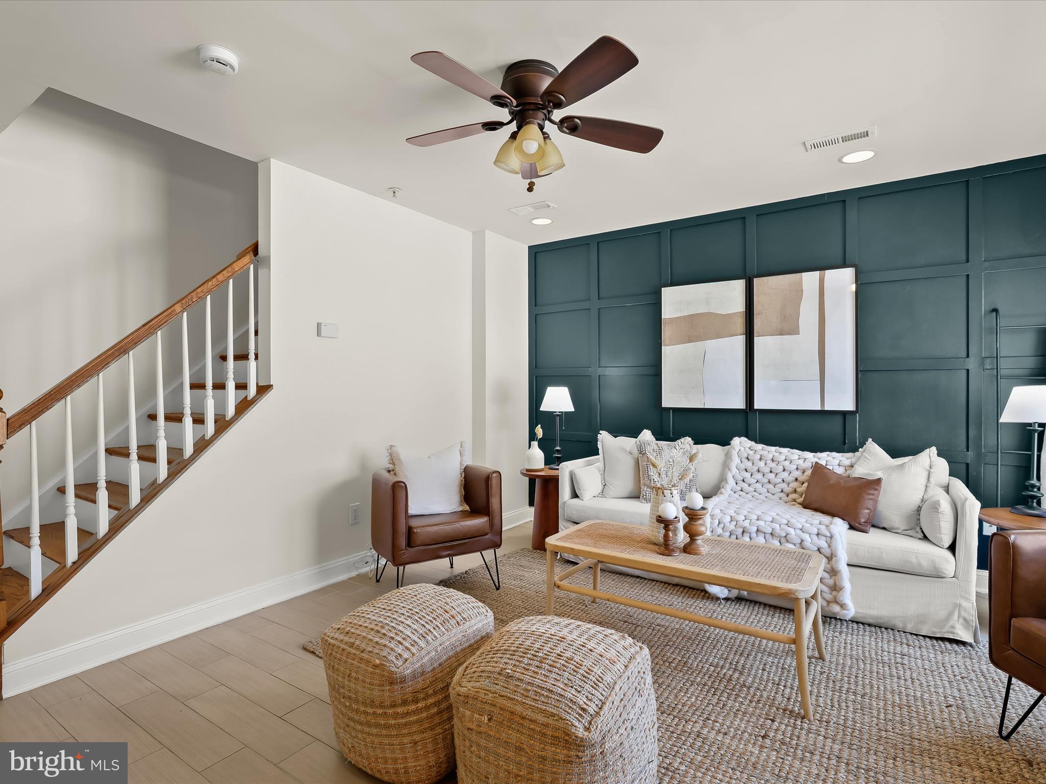 LOCUST POINT - Residential