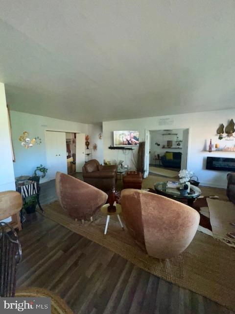 ELKINS PARK - Residential