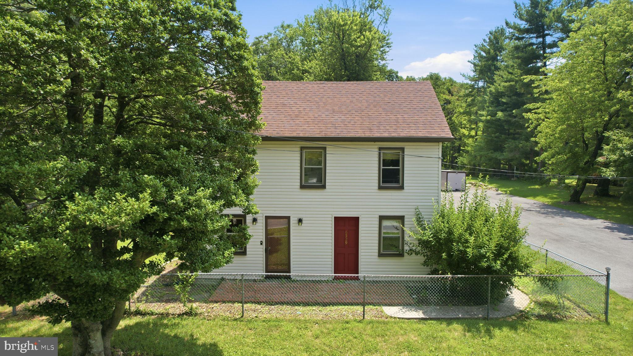 MOUNTAINDALE - Residential