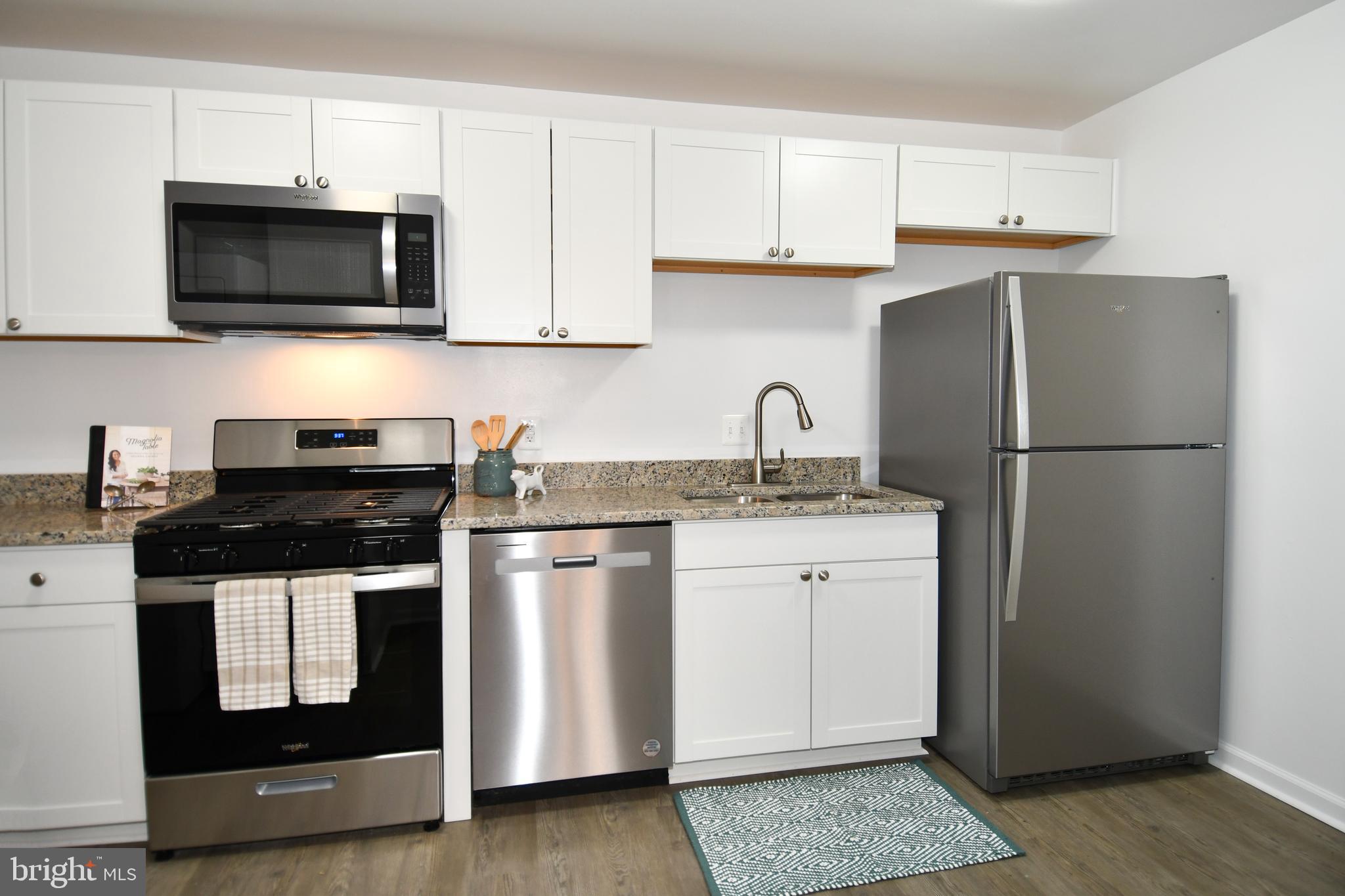 HUNTERS WOODS VILLAGE - Residential