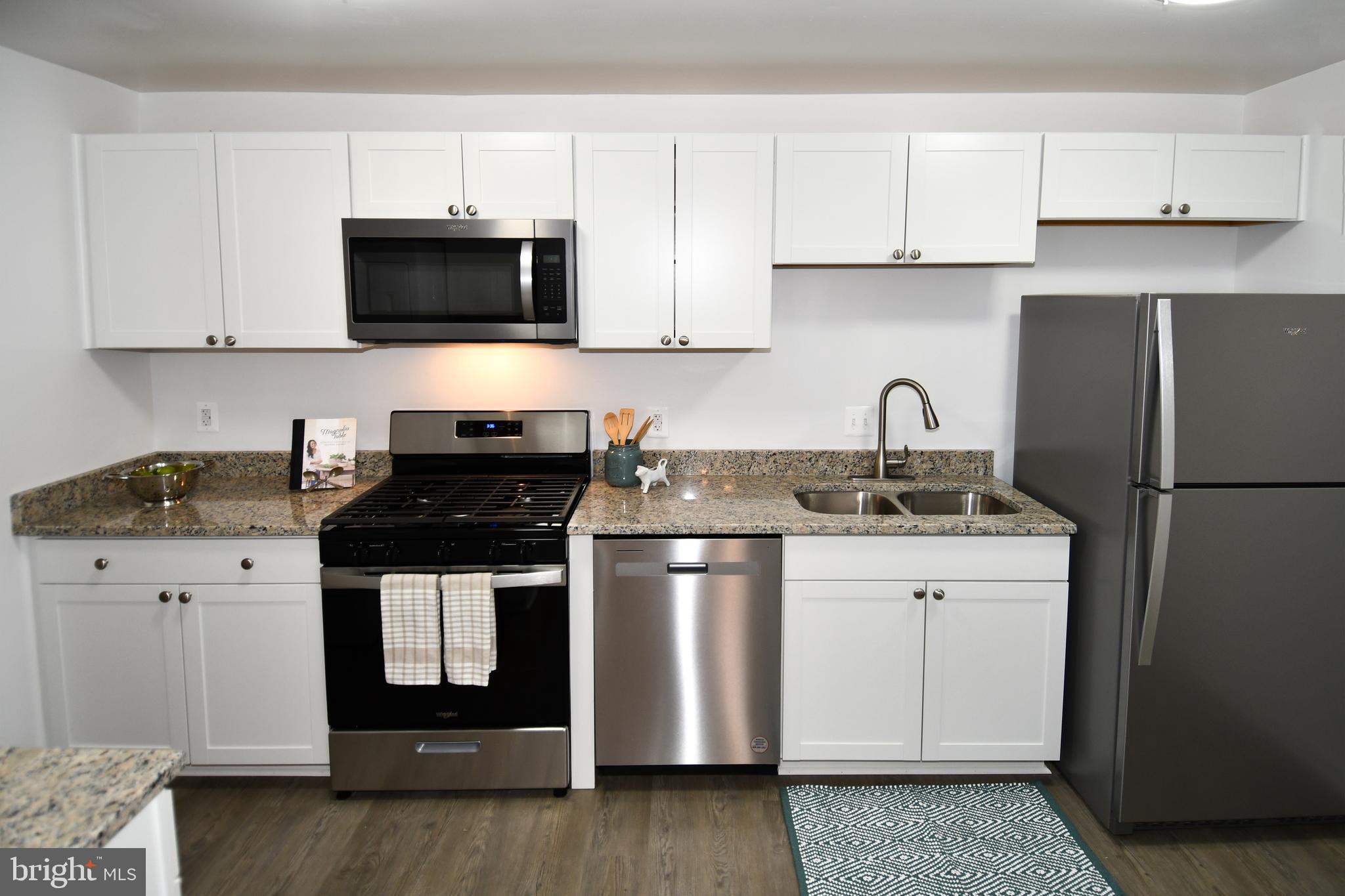 HUNTERS WOODS VILLAGE - Residential