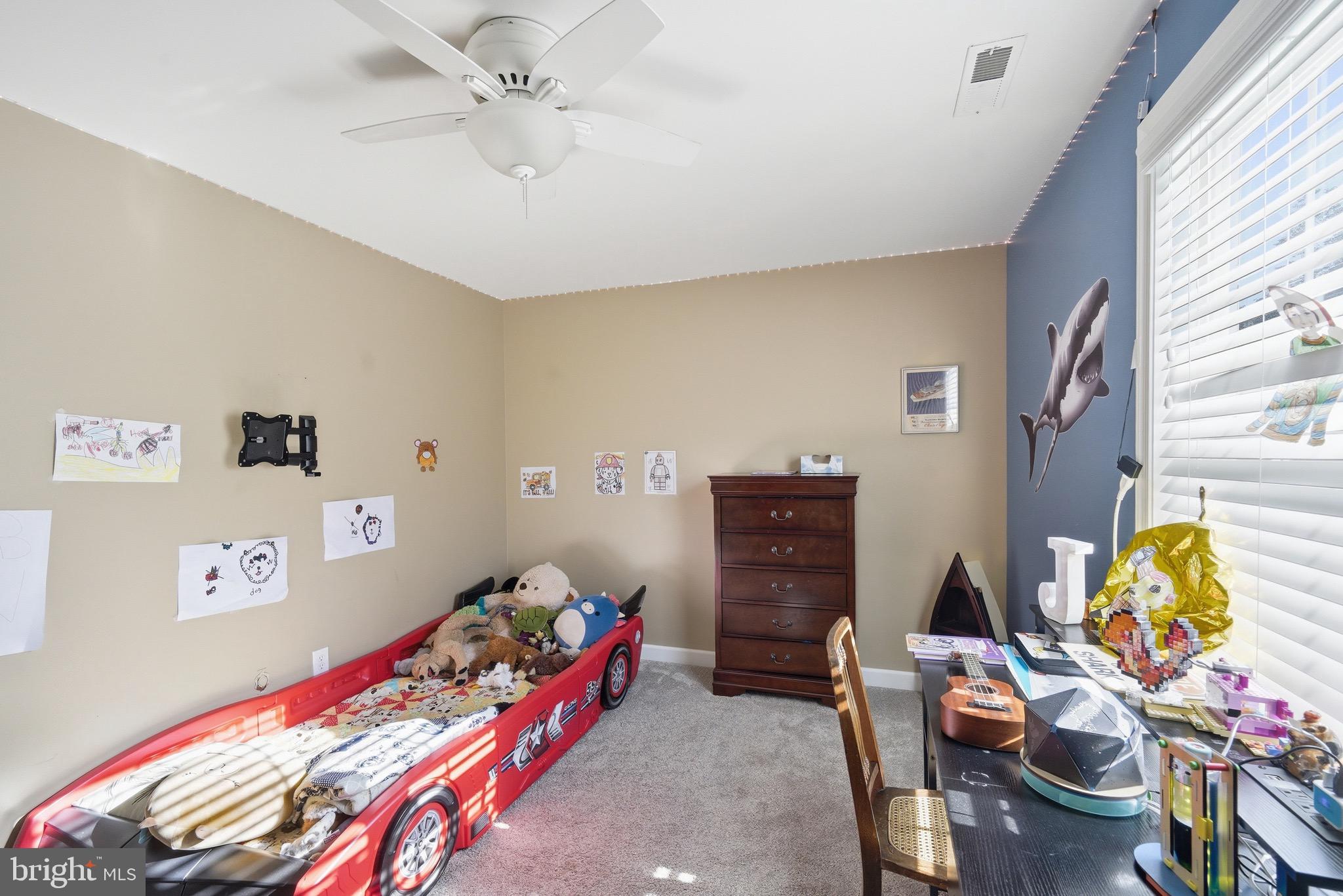 CLAIBORNE FIELDS - Residential