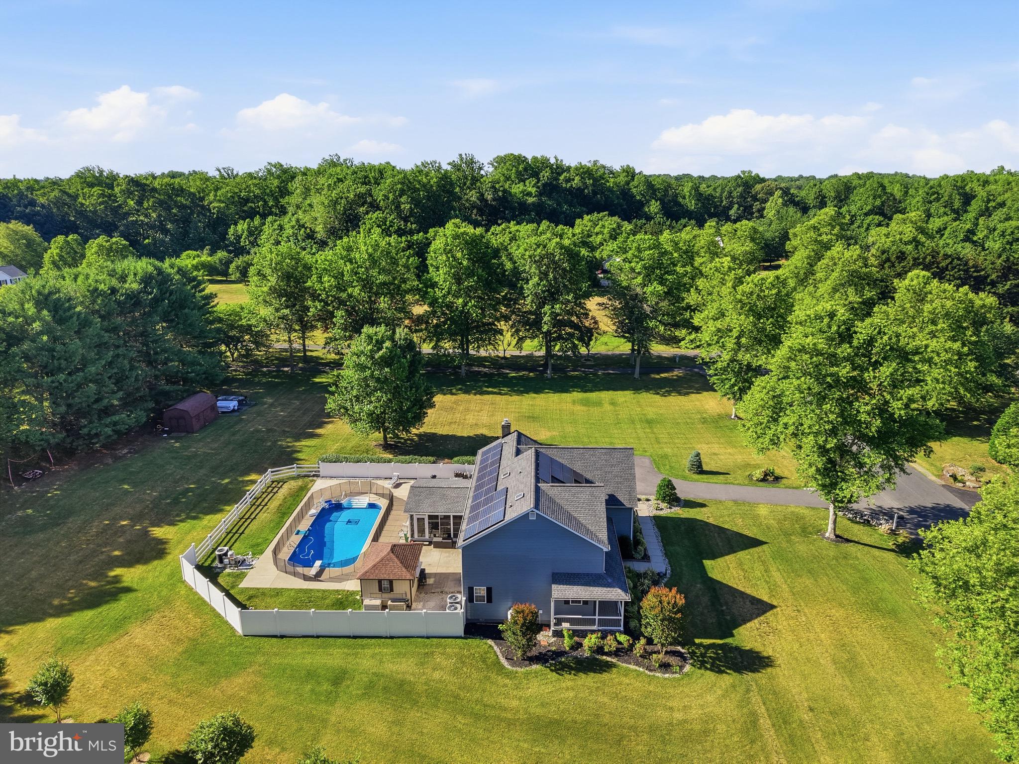 CLAIBORNE FIELDS - Residential