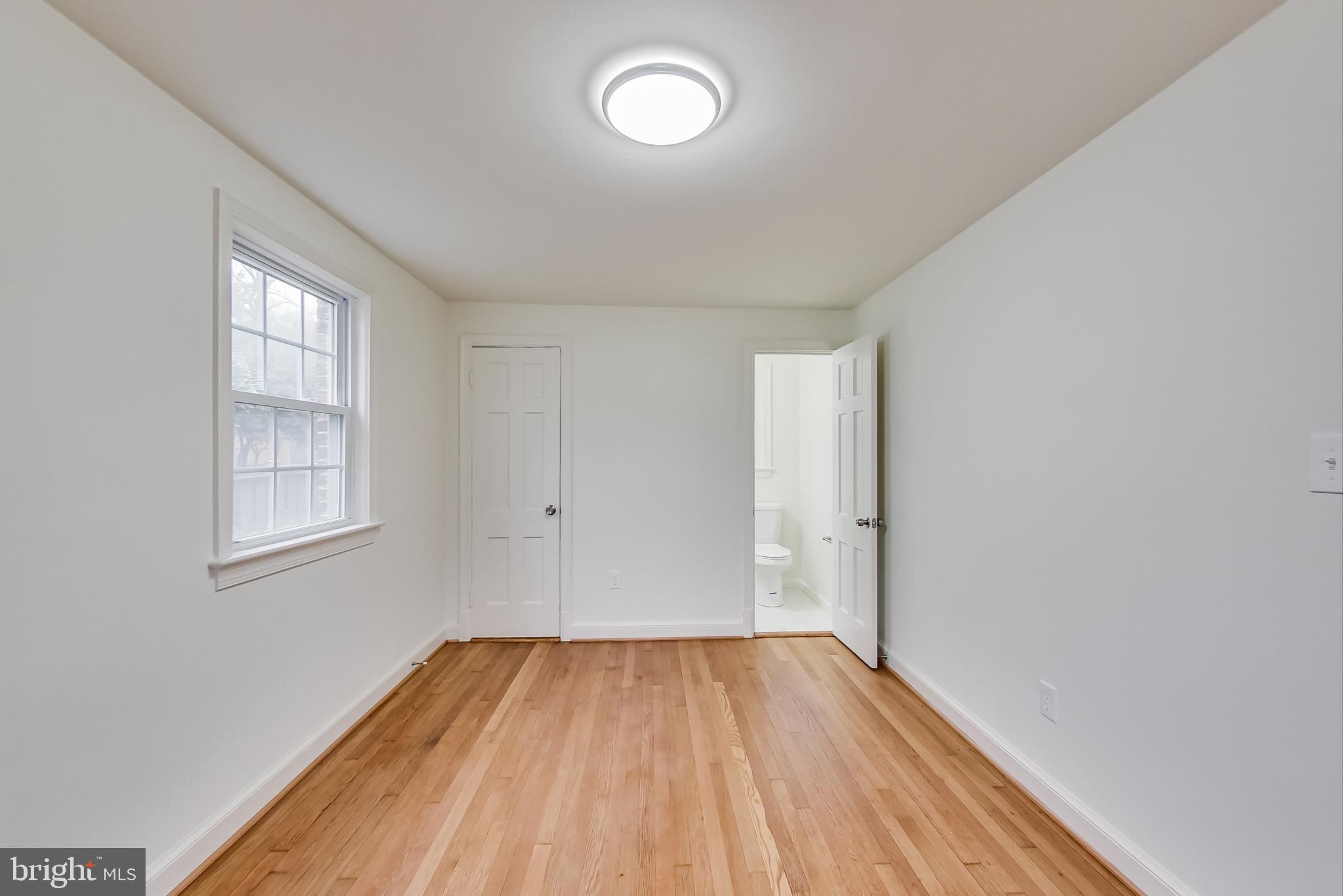 WOODSIDE FOREST - Residential Lease