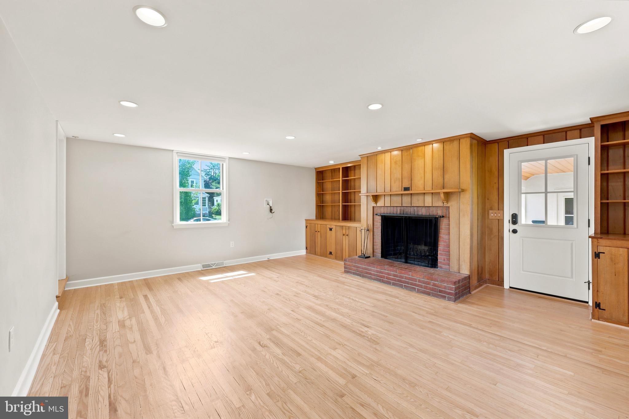 ELLIGER PARK - Residential
