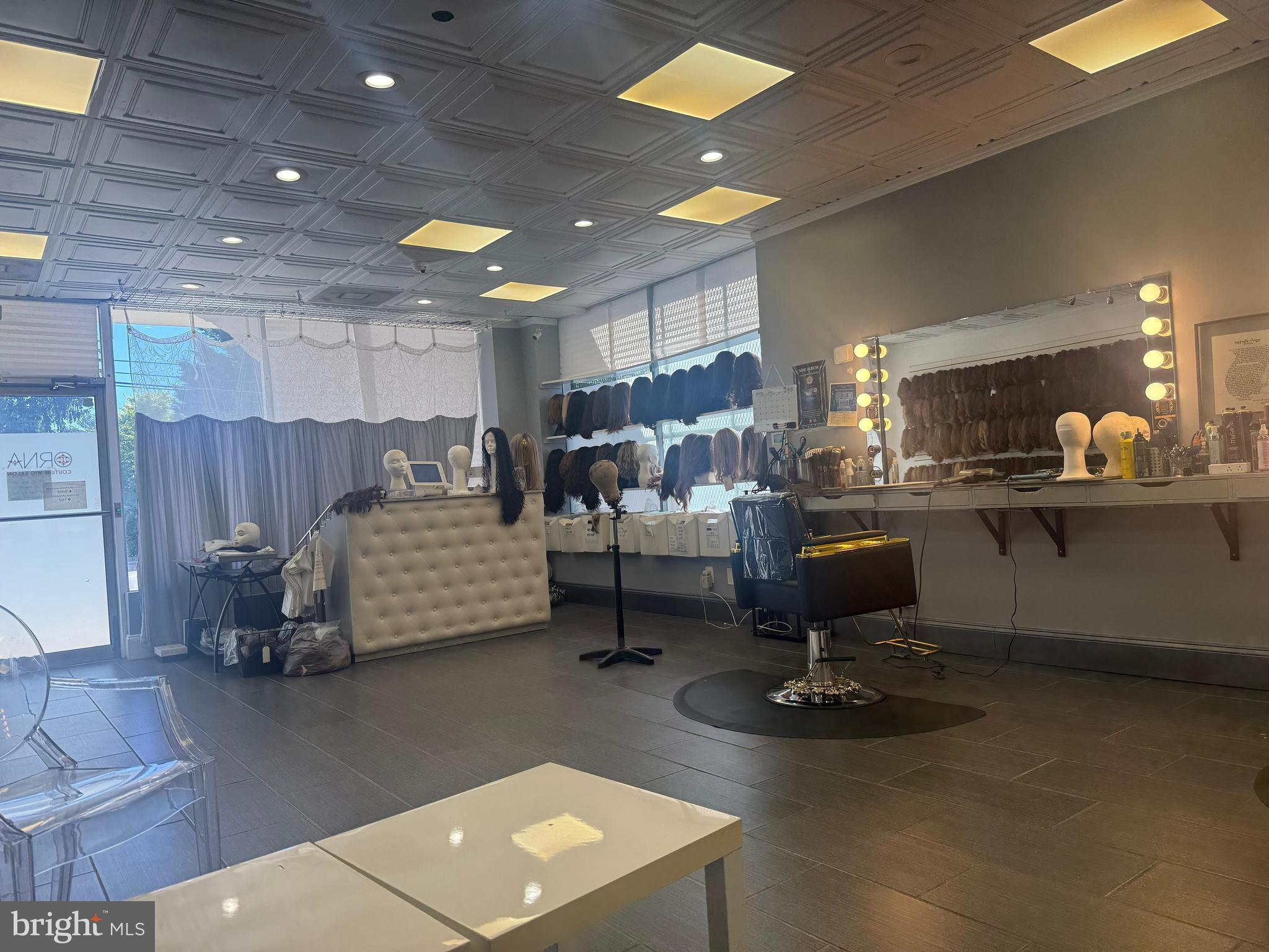 PIKESVILLE - Business Opportunity