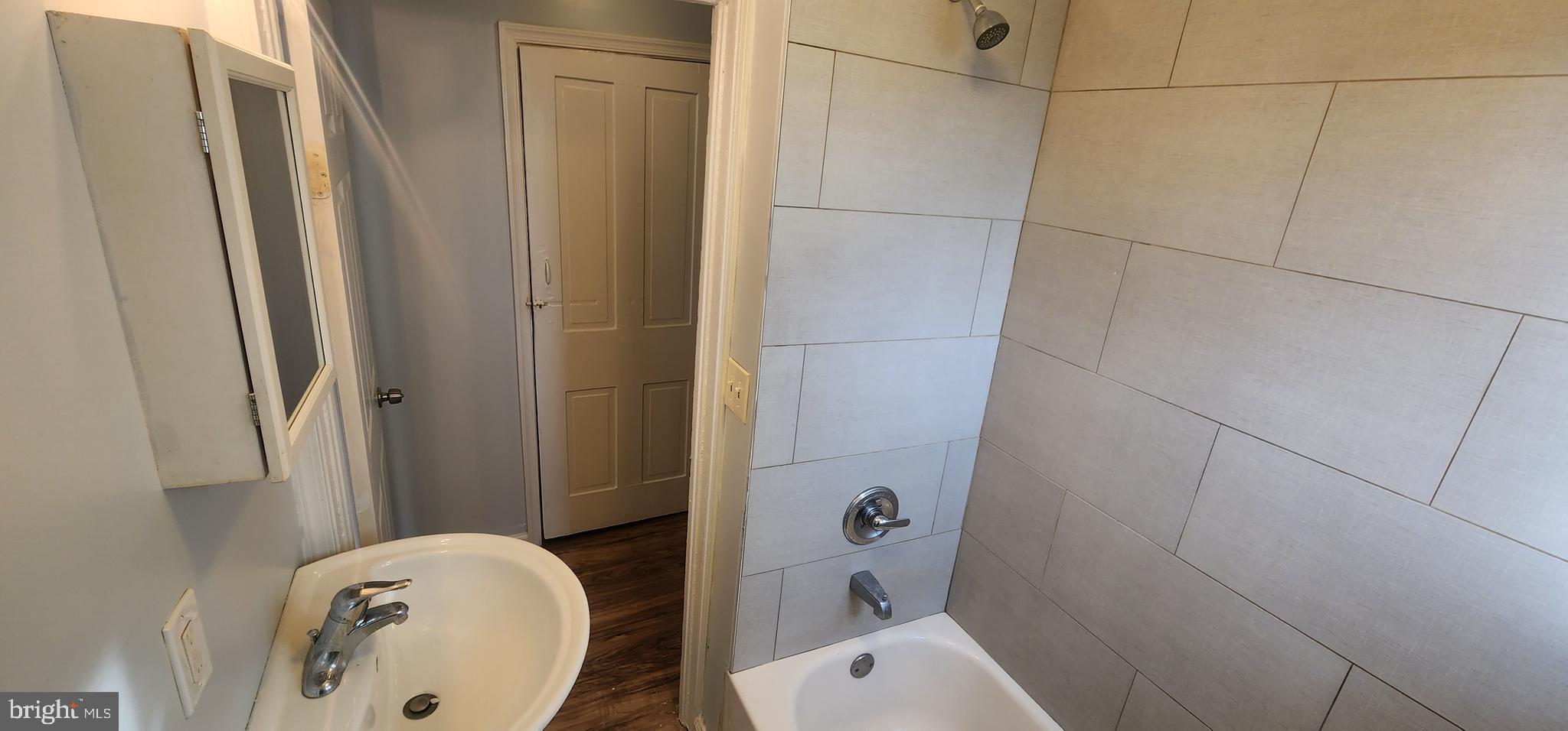 CHESTER CITY - Residential