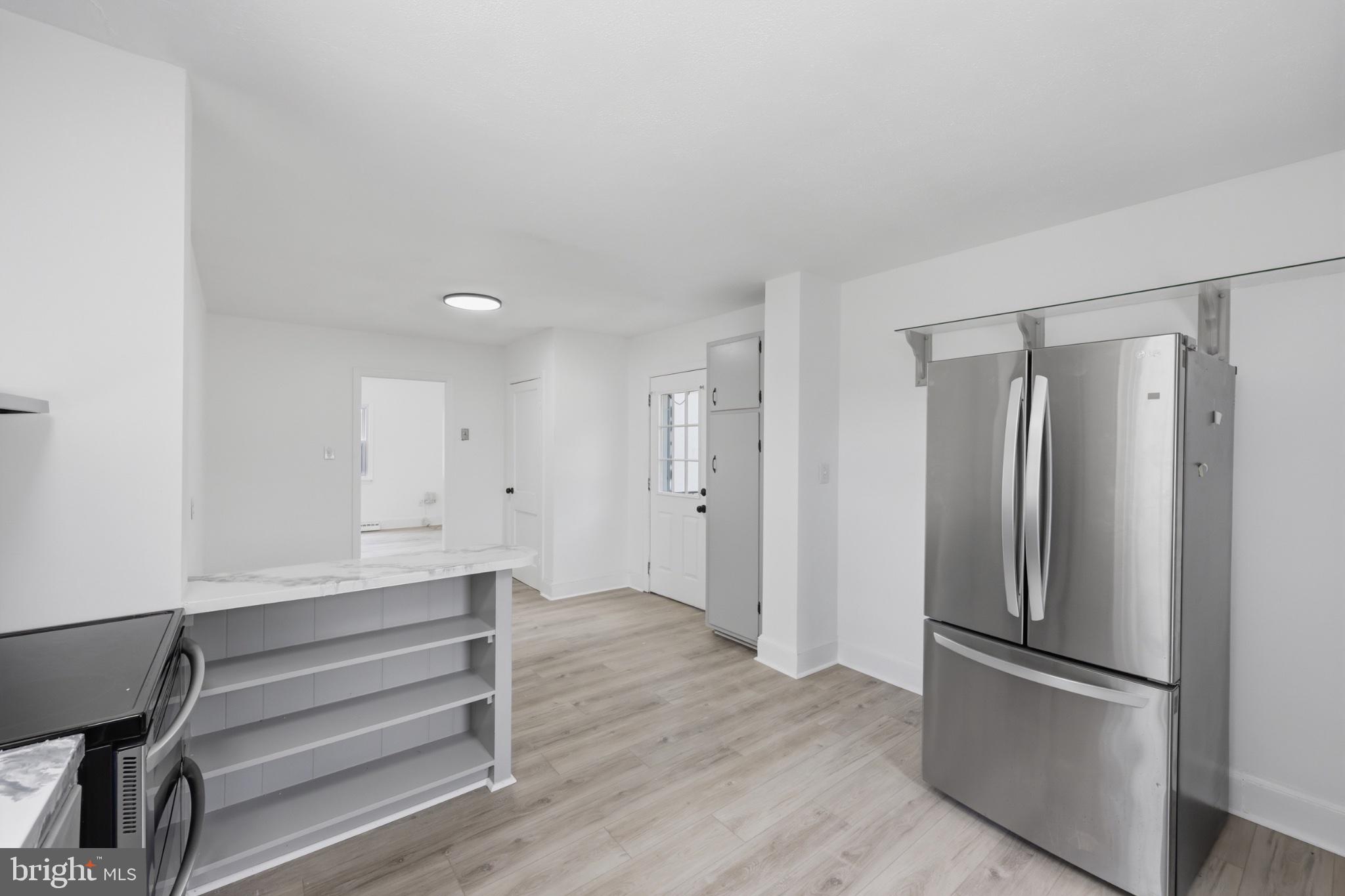 MARSHALL'S CORNER - Residential