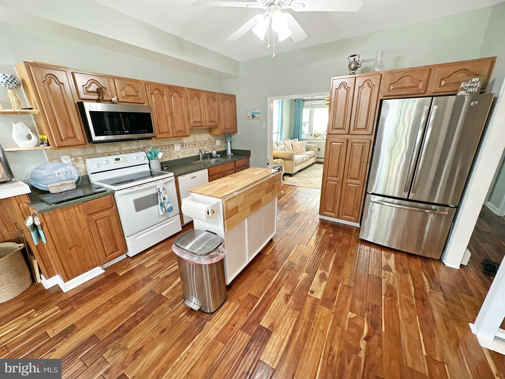 SUNSET BEACH - Residential