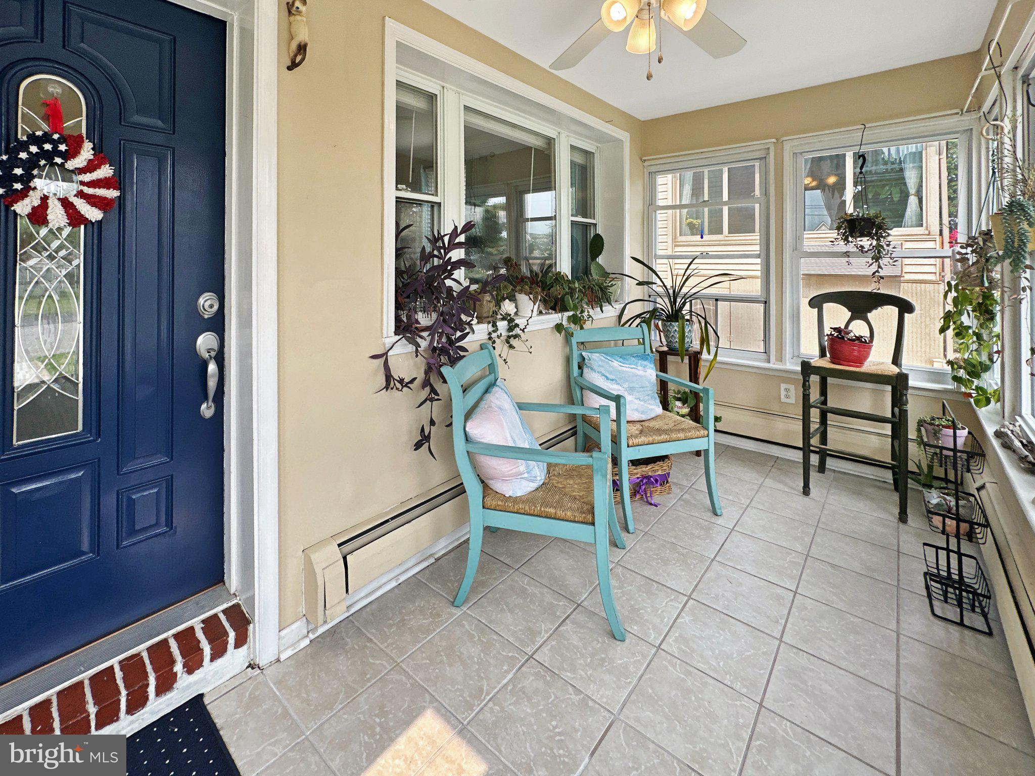 SUNSET BEACH - Residential