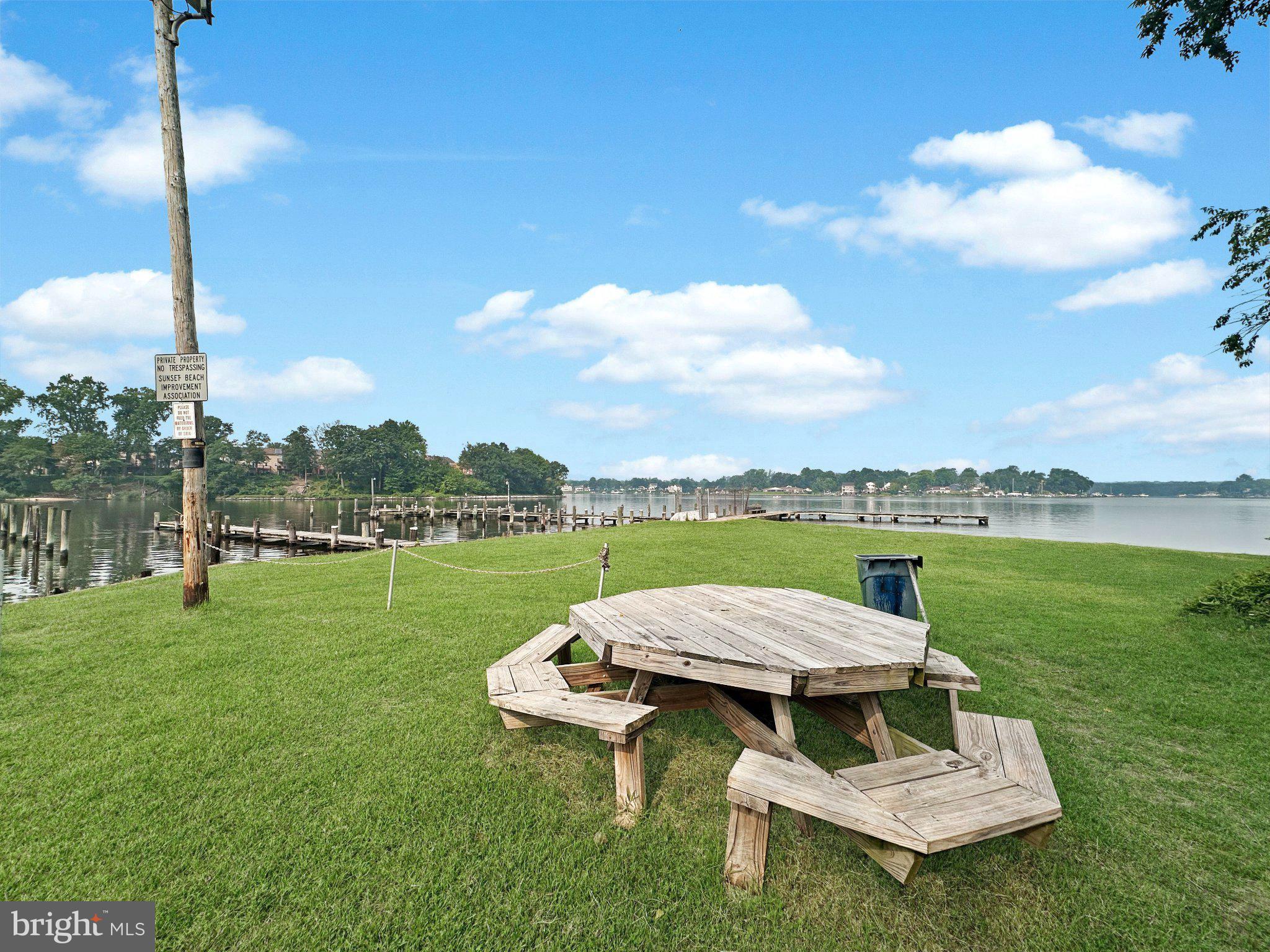 SUNSET BEACH - Residential
