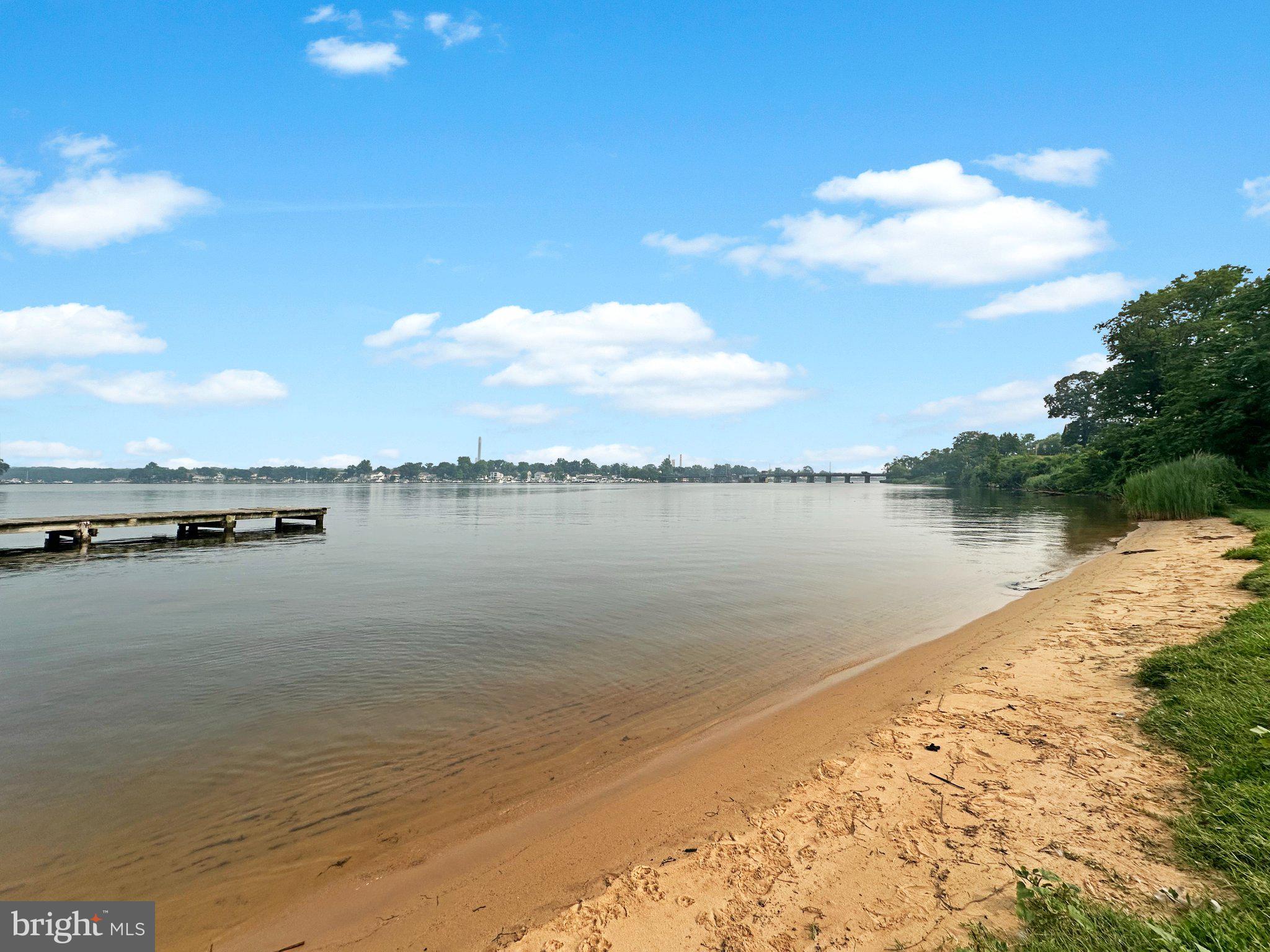 SUNSET BEACH - Residential