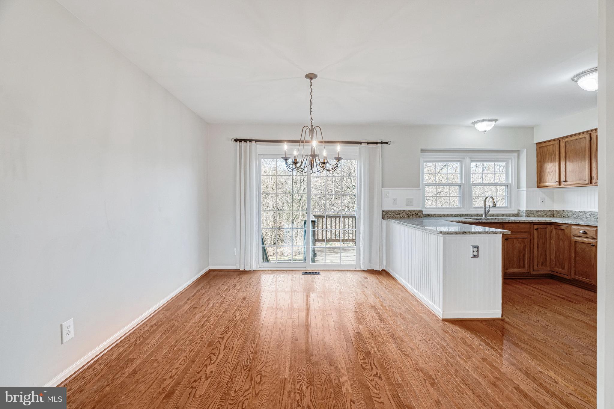 ASHBURN FARM - Residential