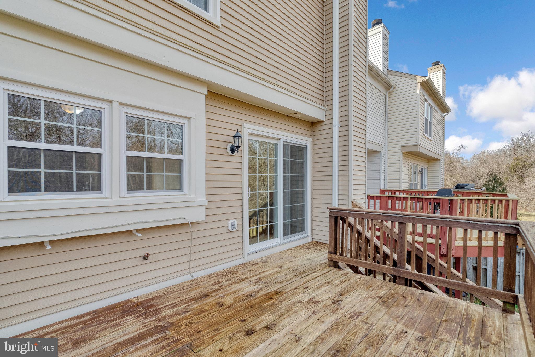 ASHBURN FARM - Residential