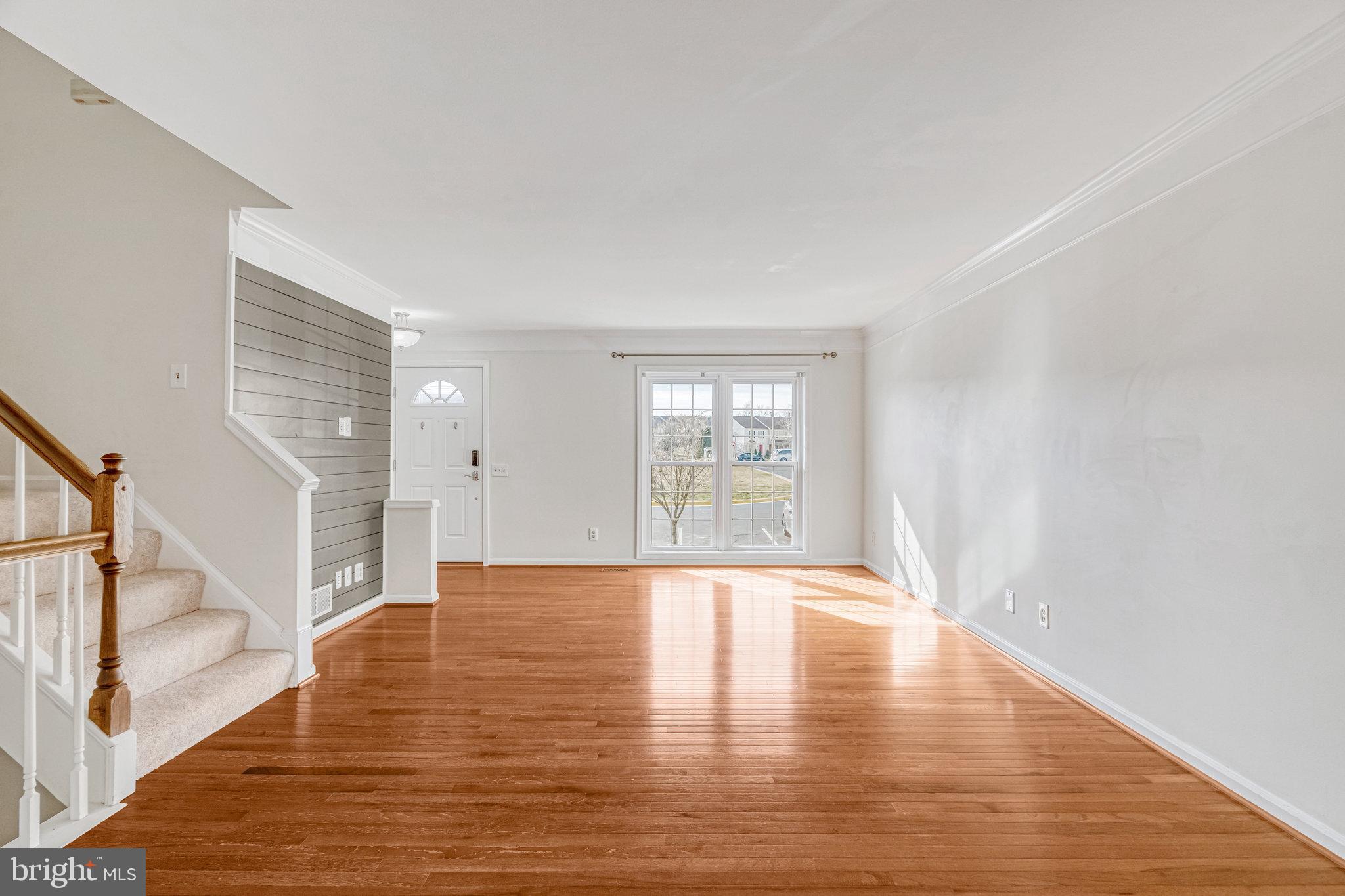 ASHBURN FARM - Residential