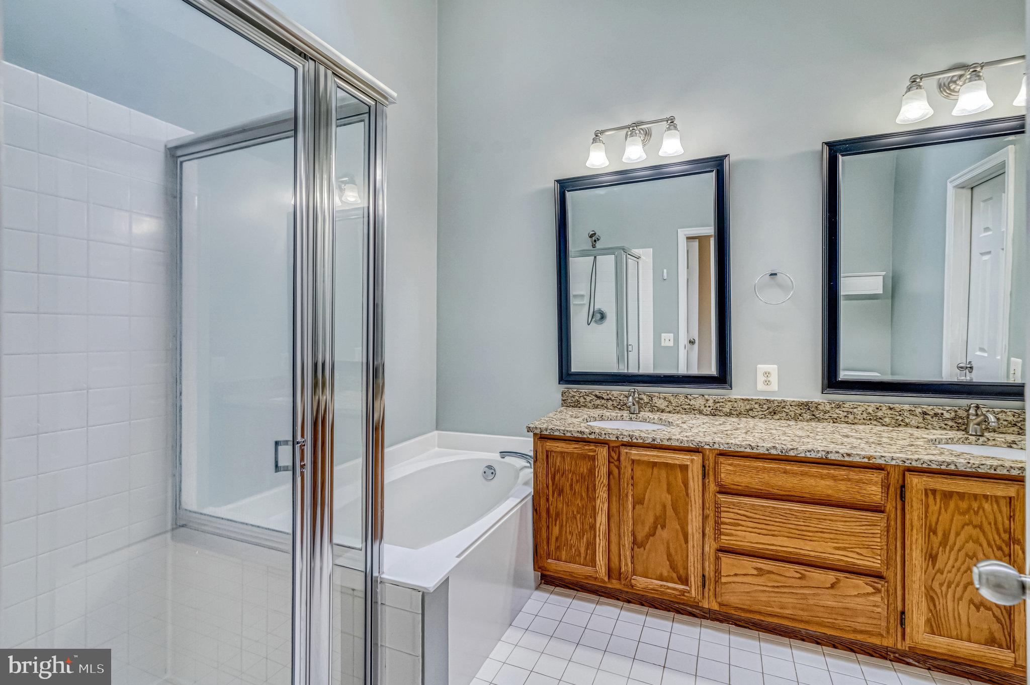 ASHBURN FARM - Residential