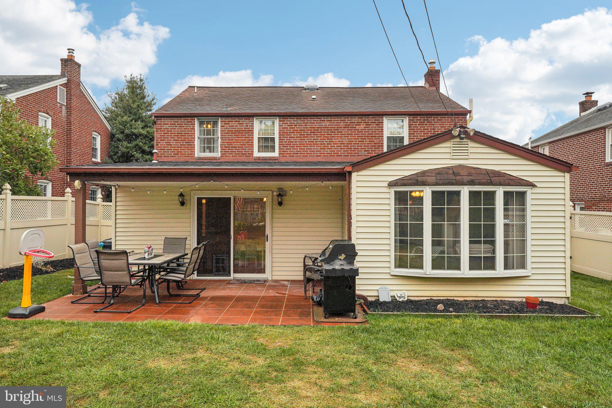 HAVERTOWN - Residential