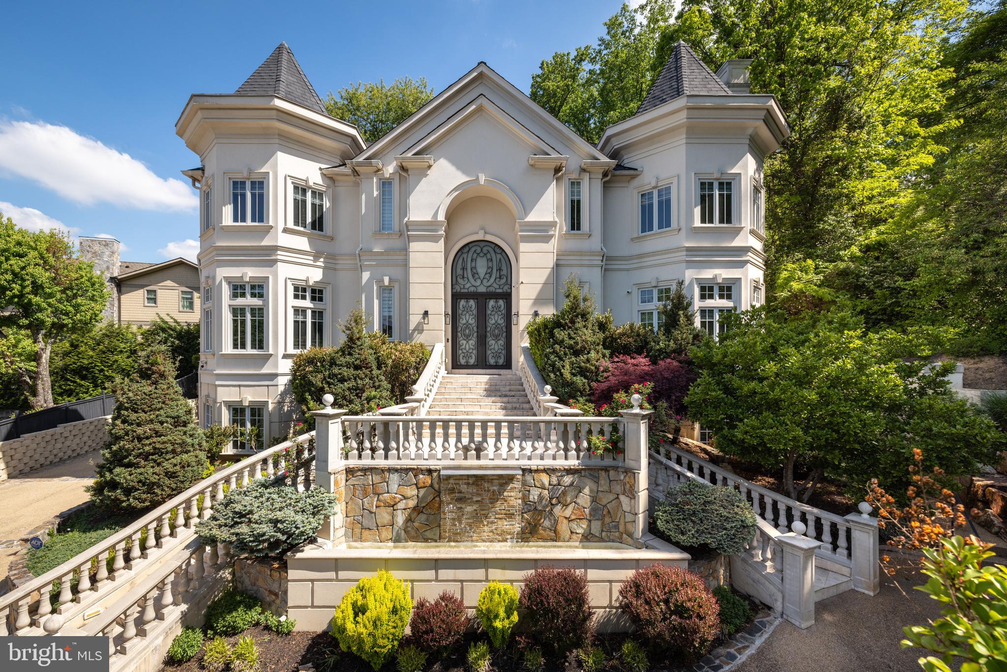KENWOOD PARK - Residential