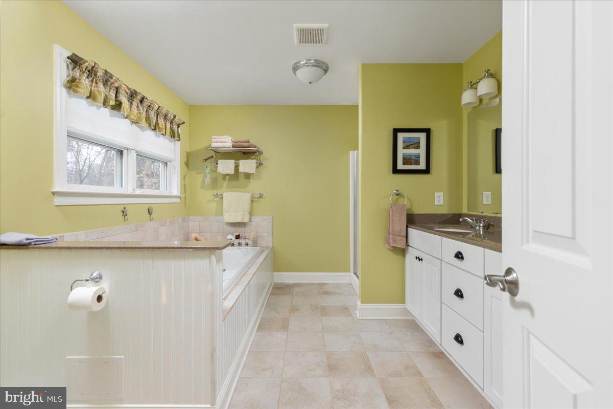 ESTATES AT CLAYTONS REST - Residential
