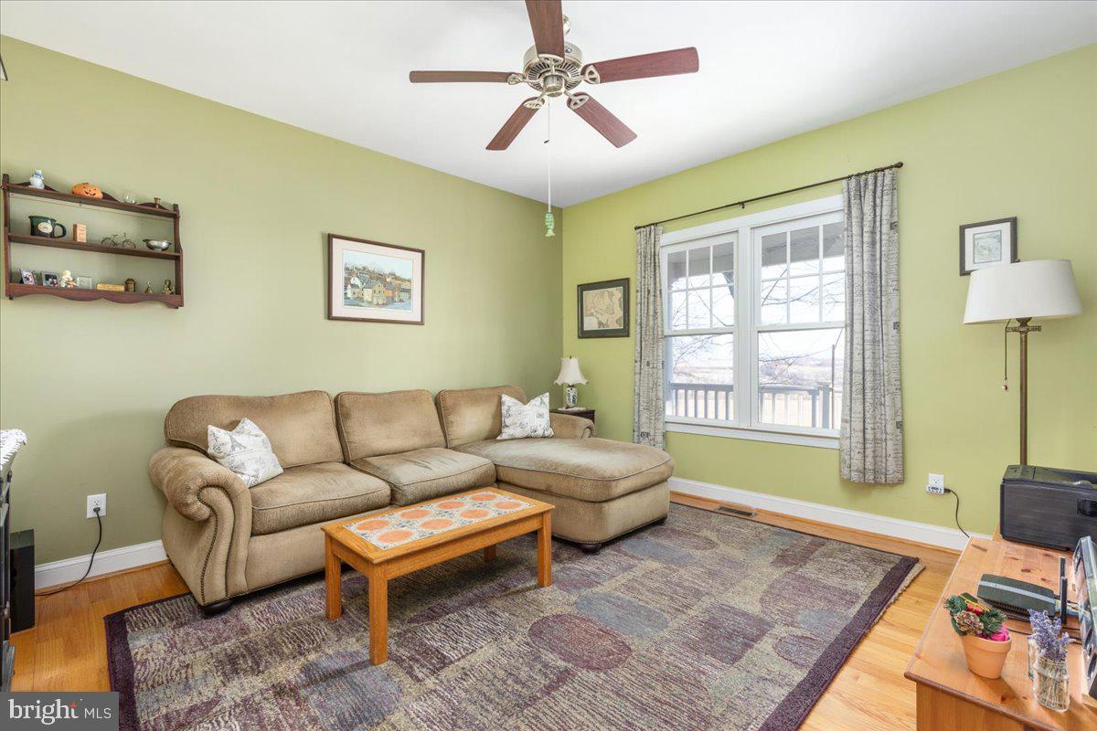 ESTATES AT CLAYTONS REST - Residential