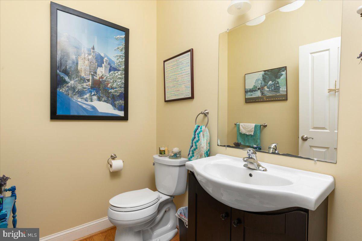 ESTATES AT CLAYTONS REST - Residential