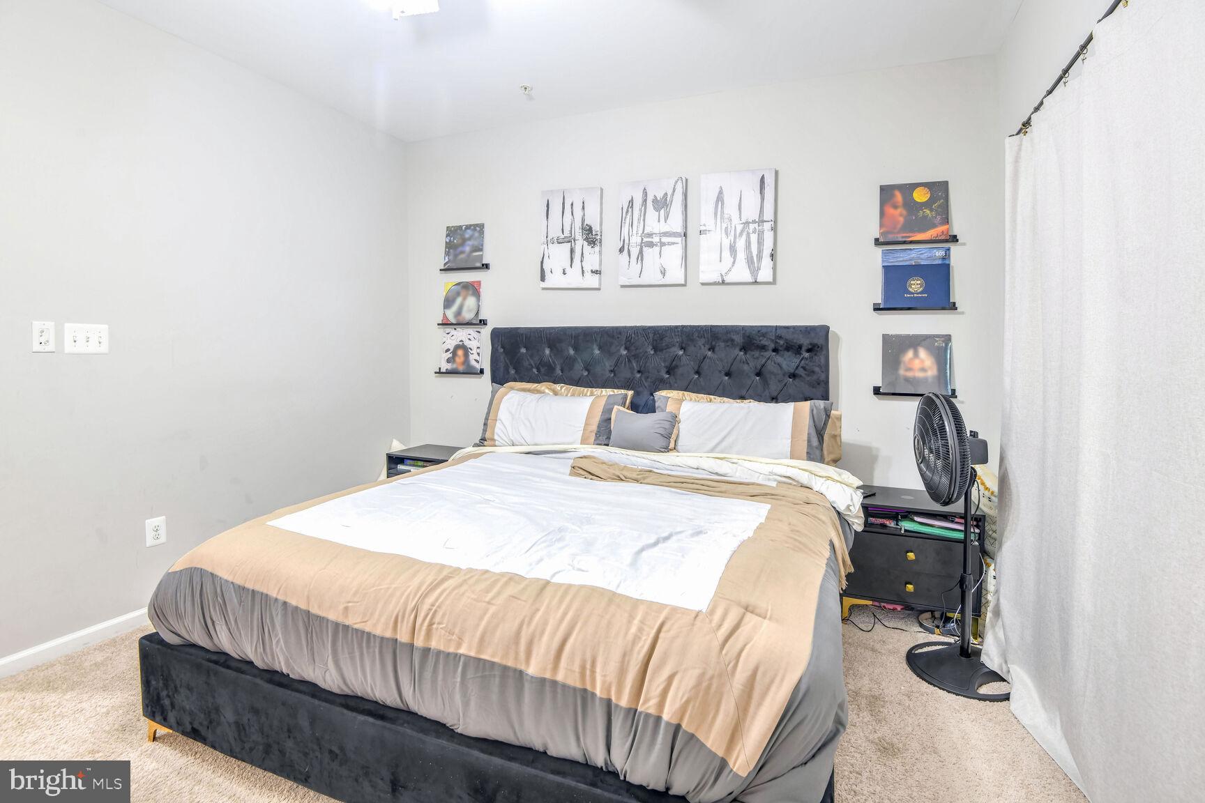 TANYARD SPRINGS TOWNHOMES - Residential