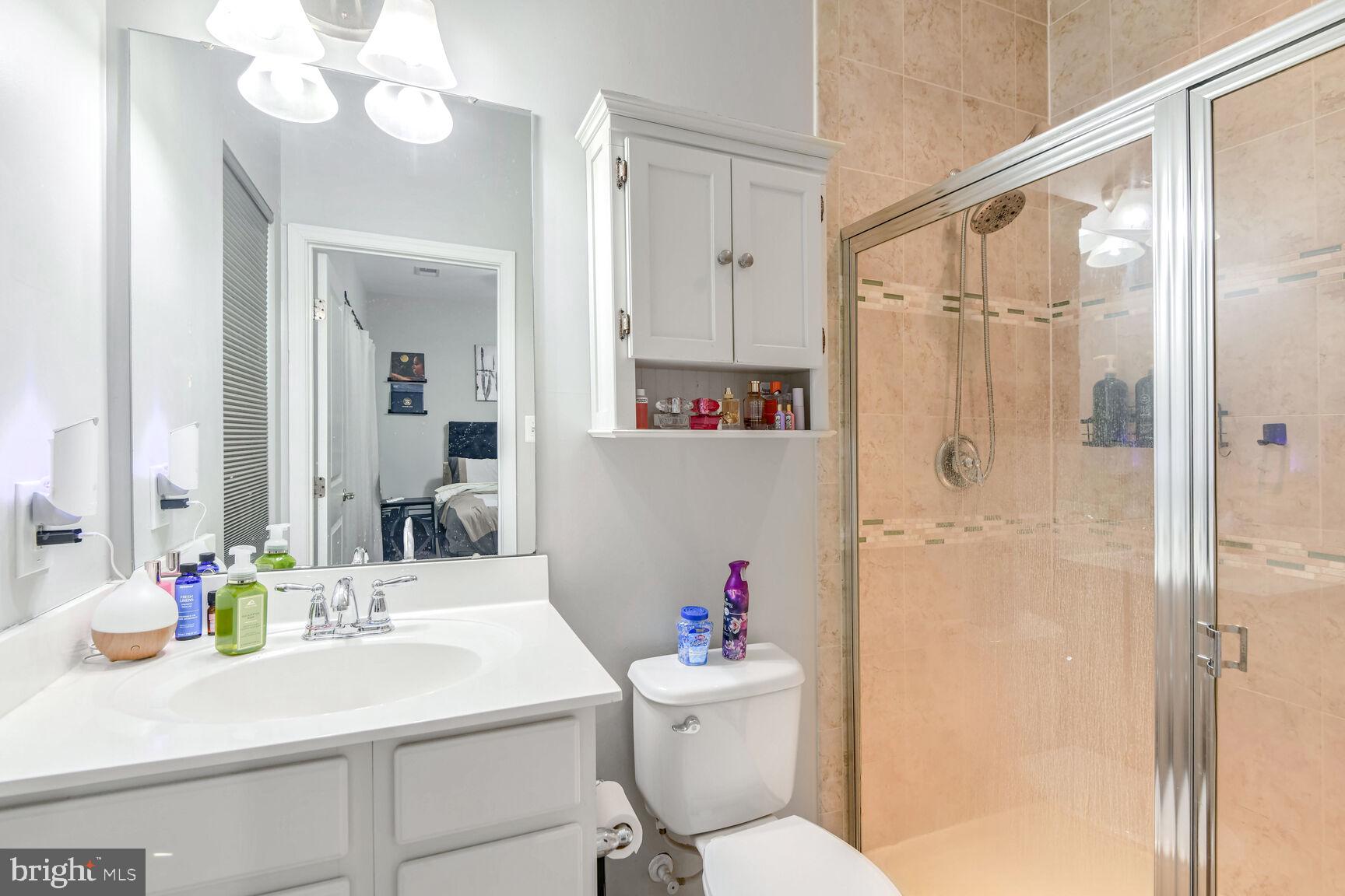 TANYARD SPRINGS TOWNHOMES - Residential