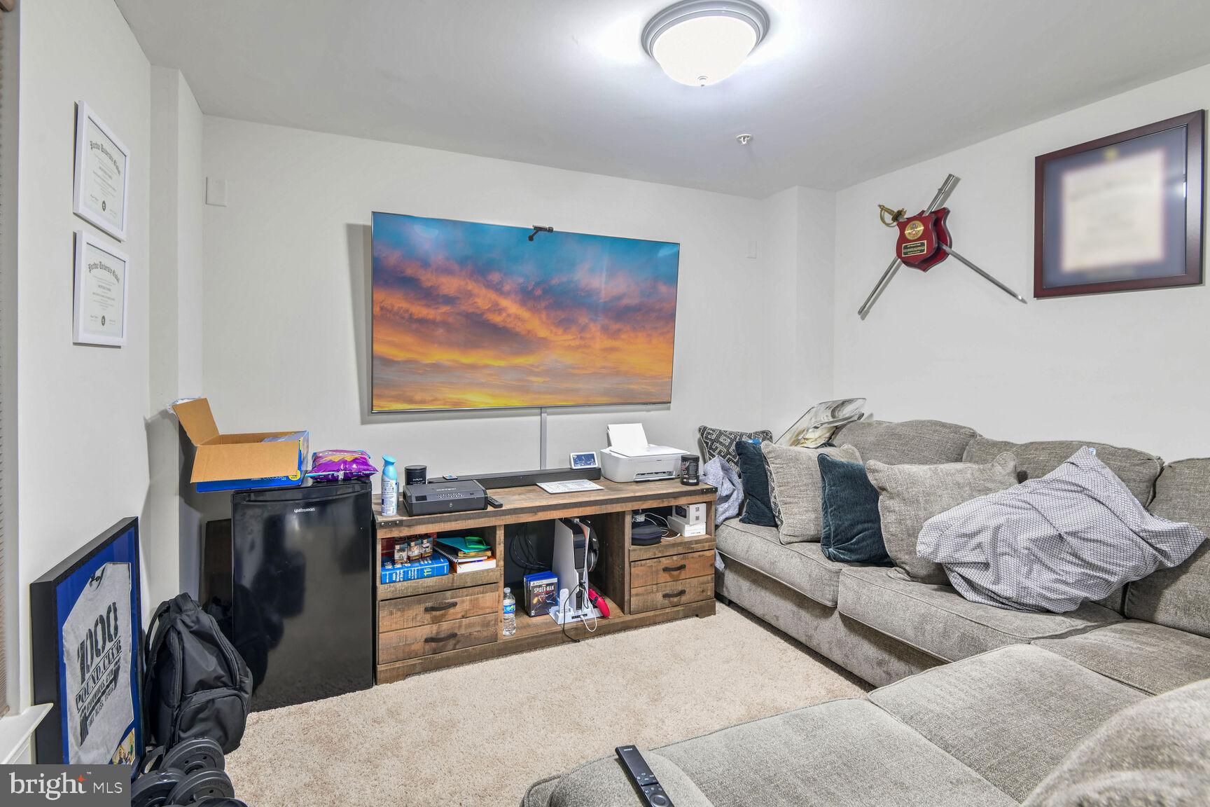 TANYARD SPRINGS TOWNHOMES - Residential