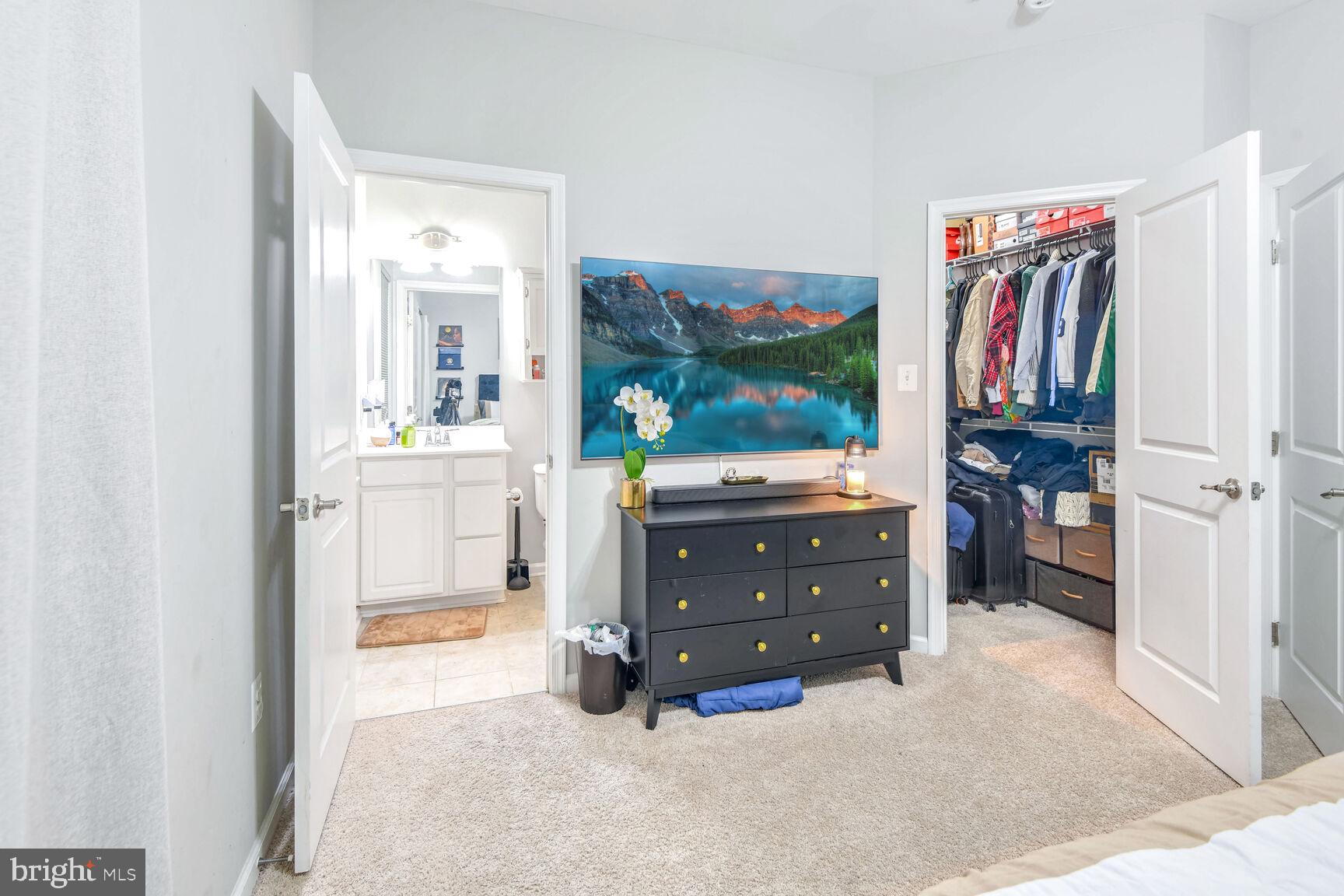 TANYARD SPRINGS TOWNHOMES - Residential