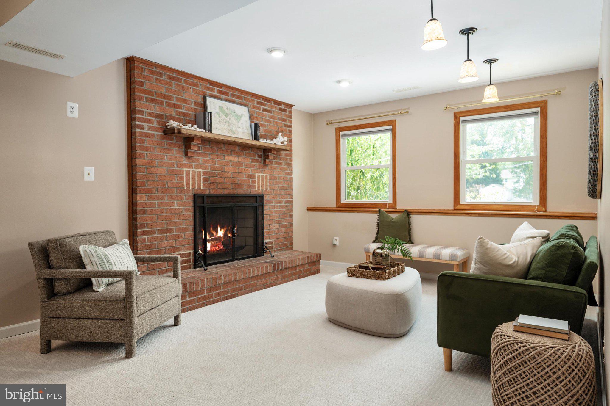 HILLSMERE ESTATES - Residential