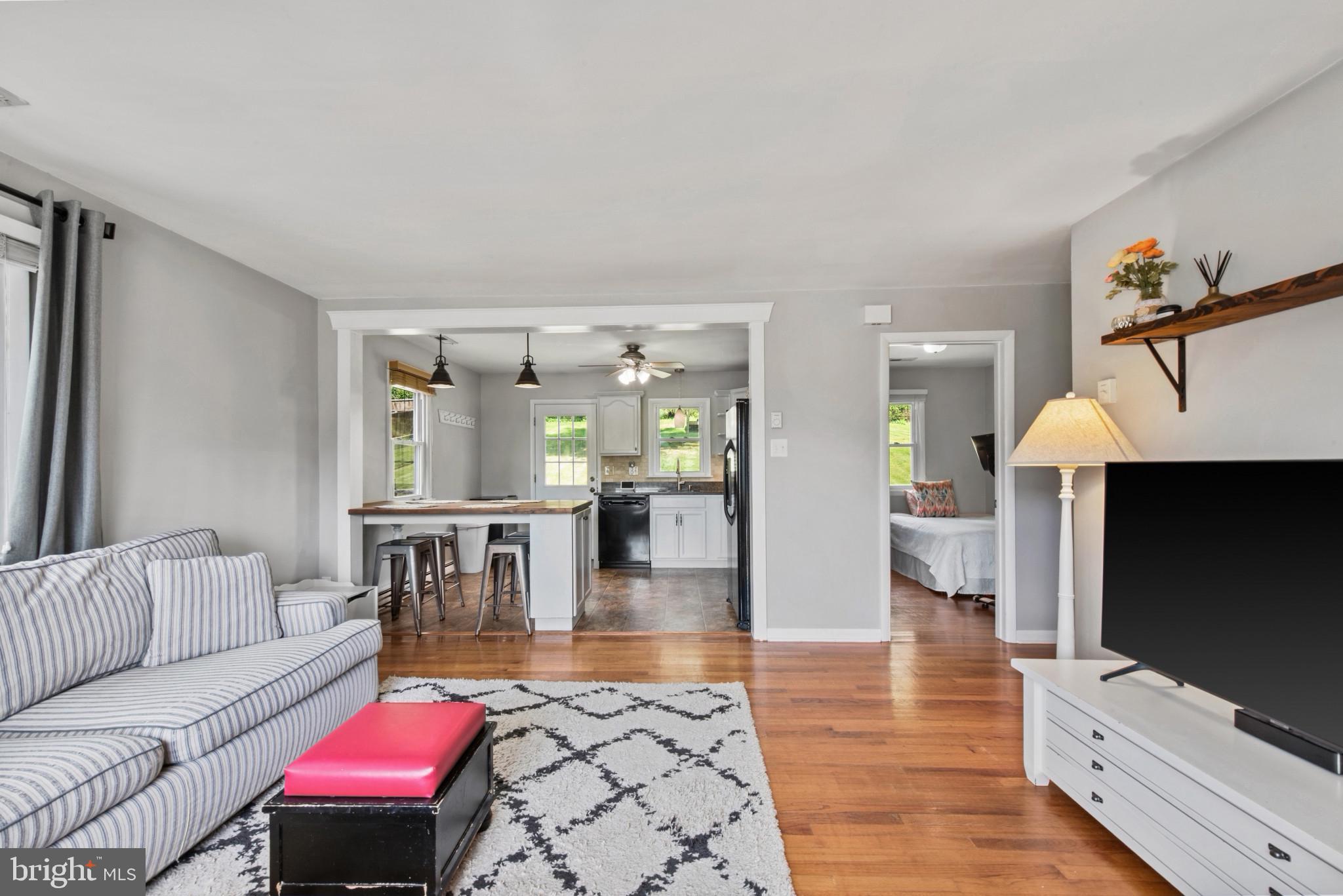 COUNTRY AIR - Residential