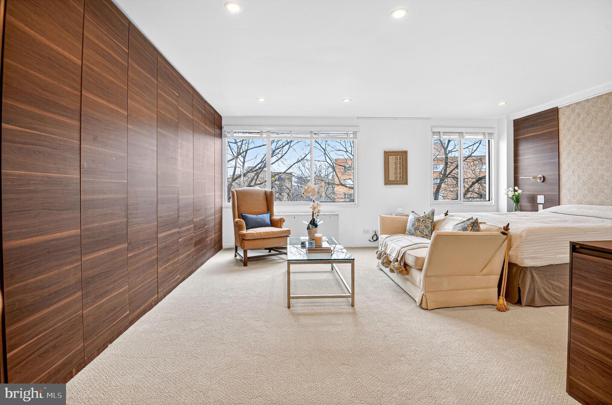 PROSPECT HOUSE - Residential