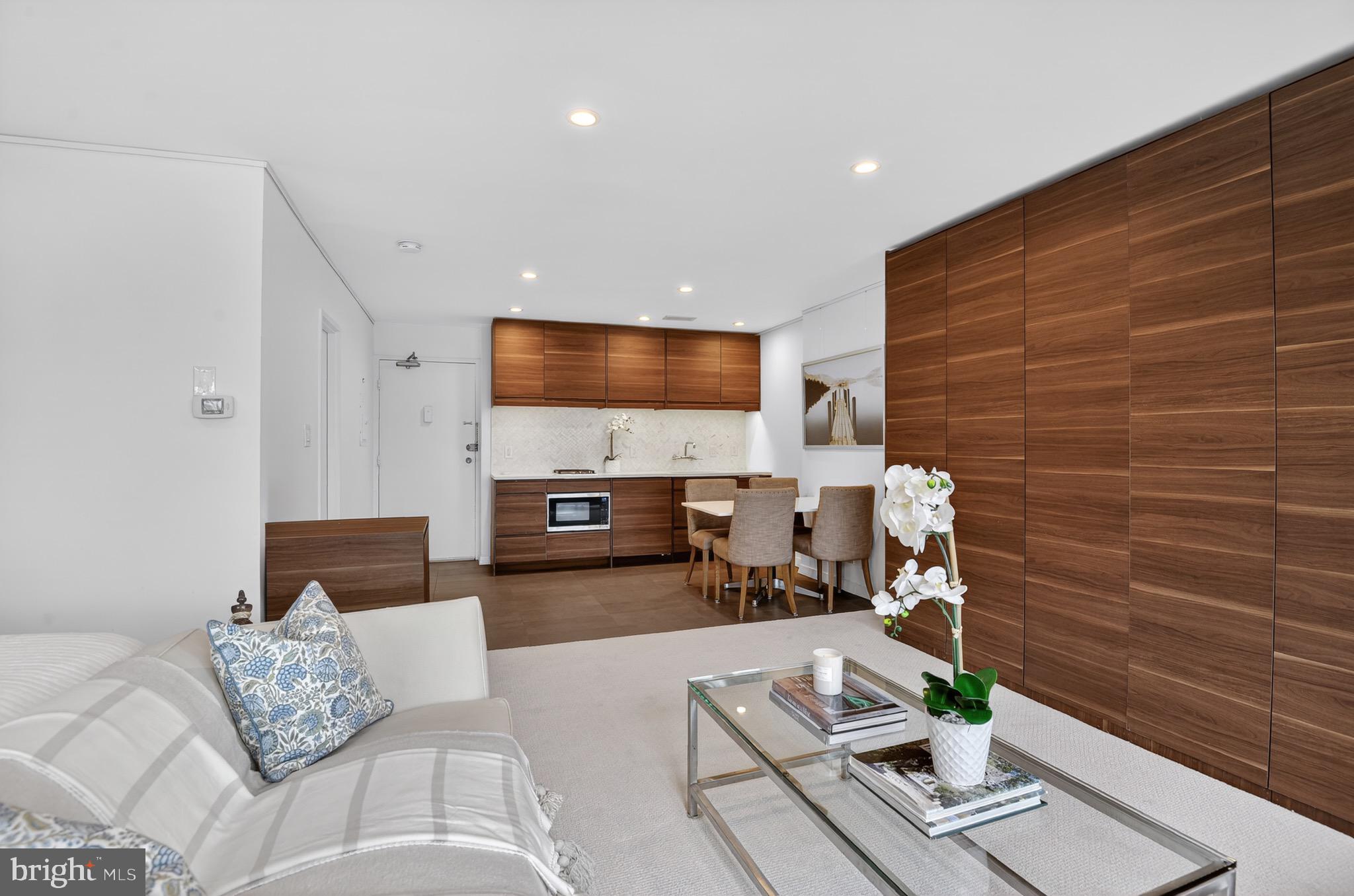 PROSPECT HOUSE - Residential