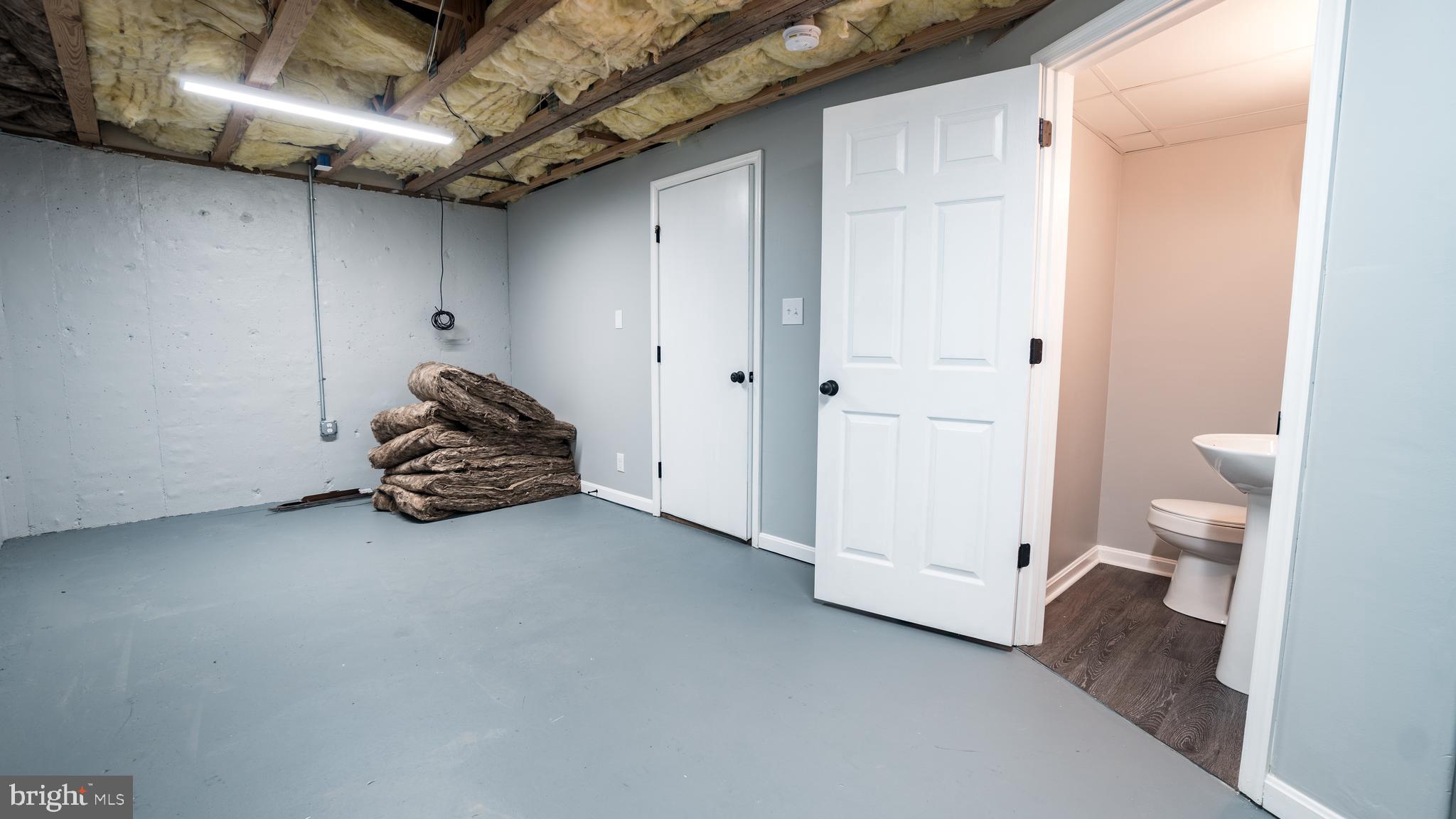 LIMESTONE TERRAC - Residential Lease