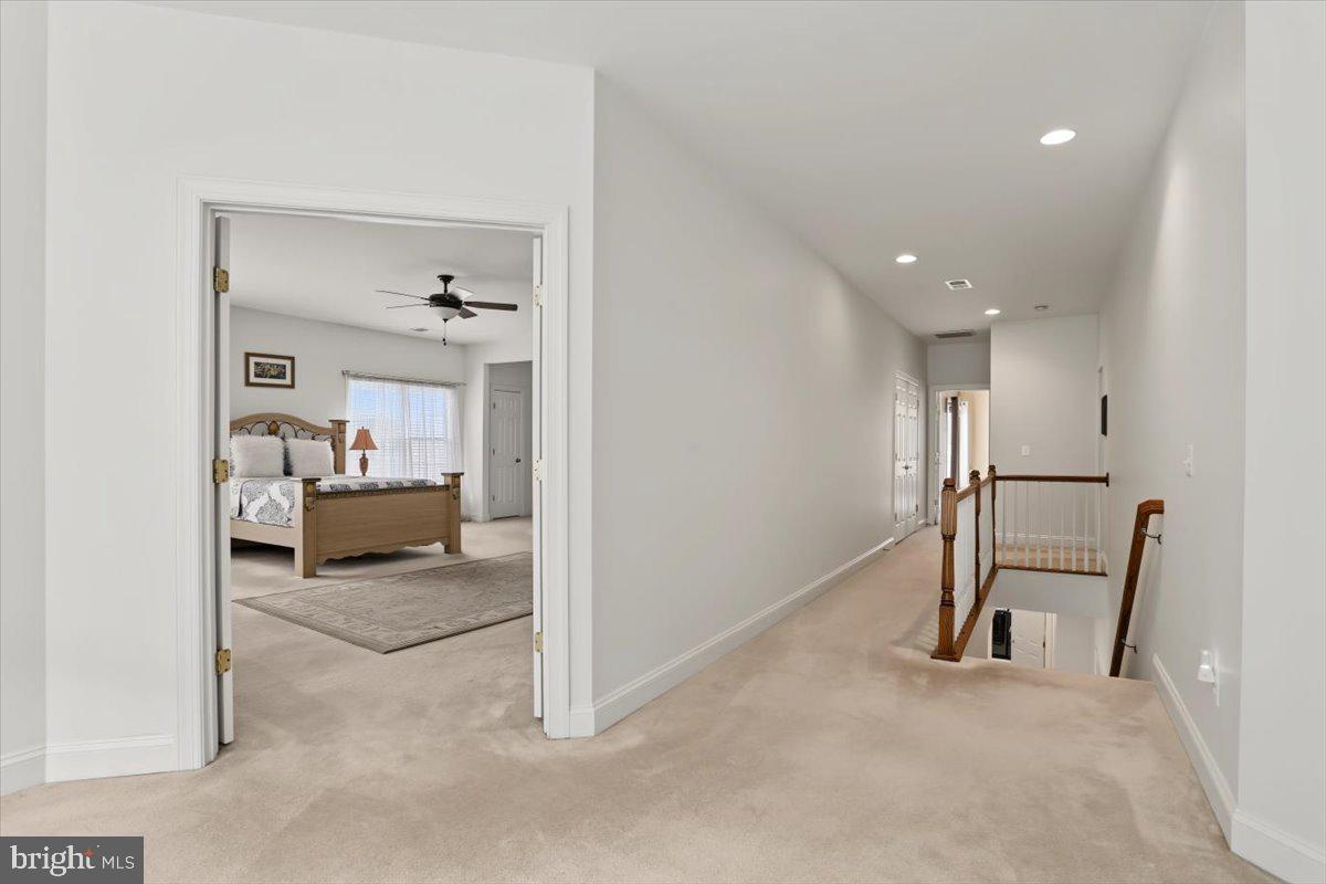 LAUREL OVERLOOK - Residential