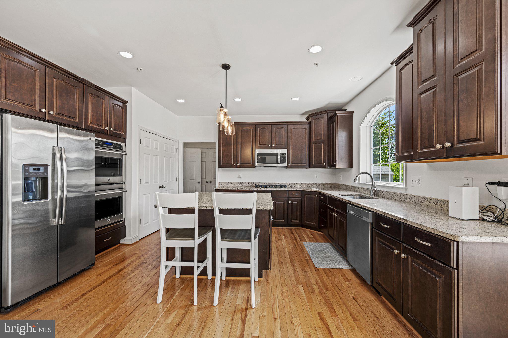 HARDING WOODS - Residential