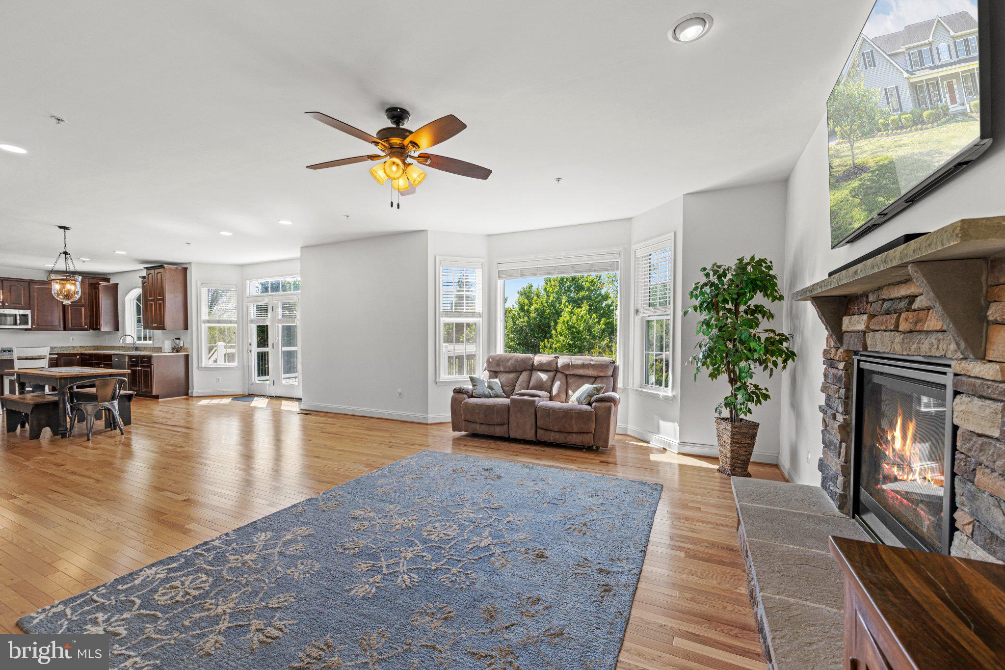 HARDING WOODS - Residential