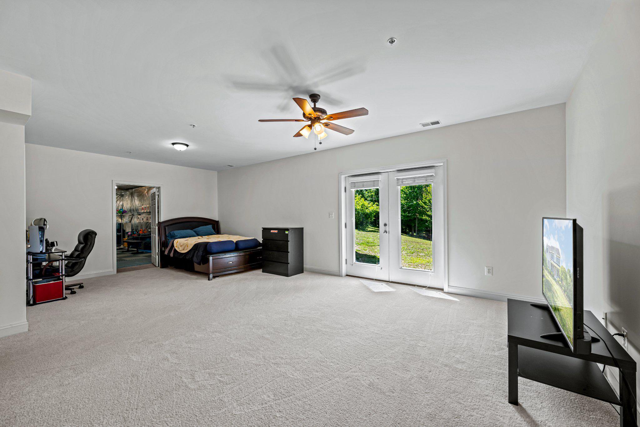 HARDING WOODS - Residential