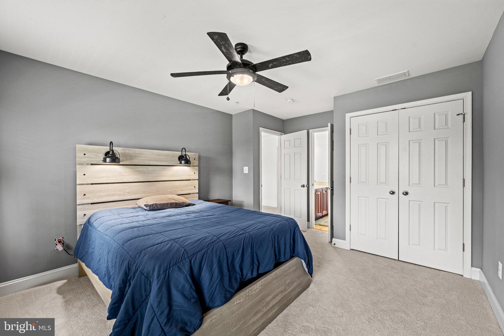 HARDING WOODS - Residential