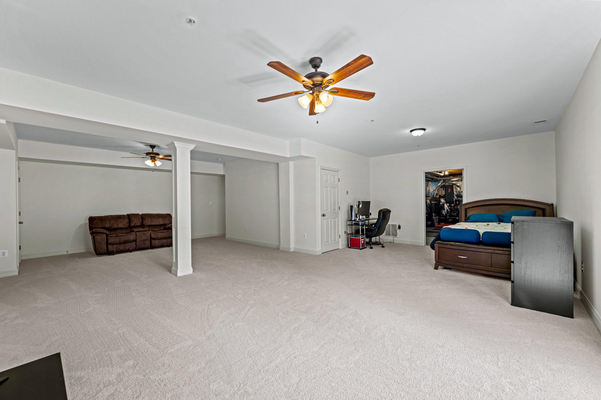 HARDING WOODS - Residential