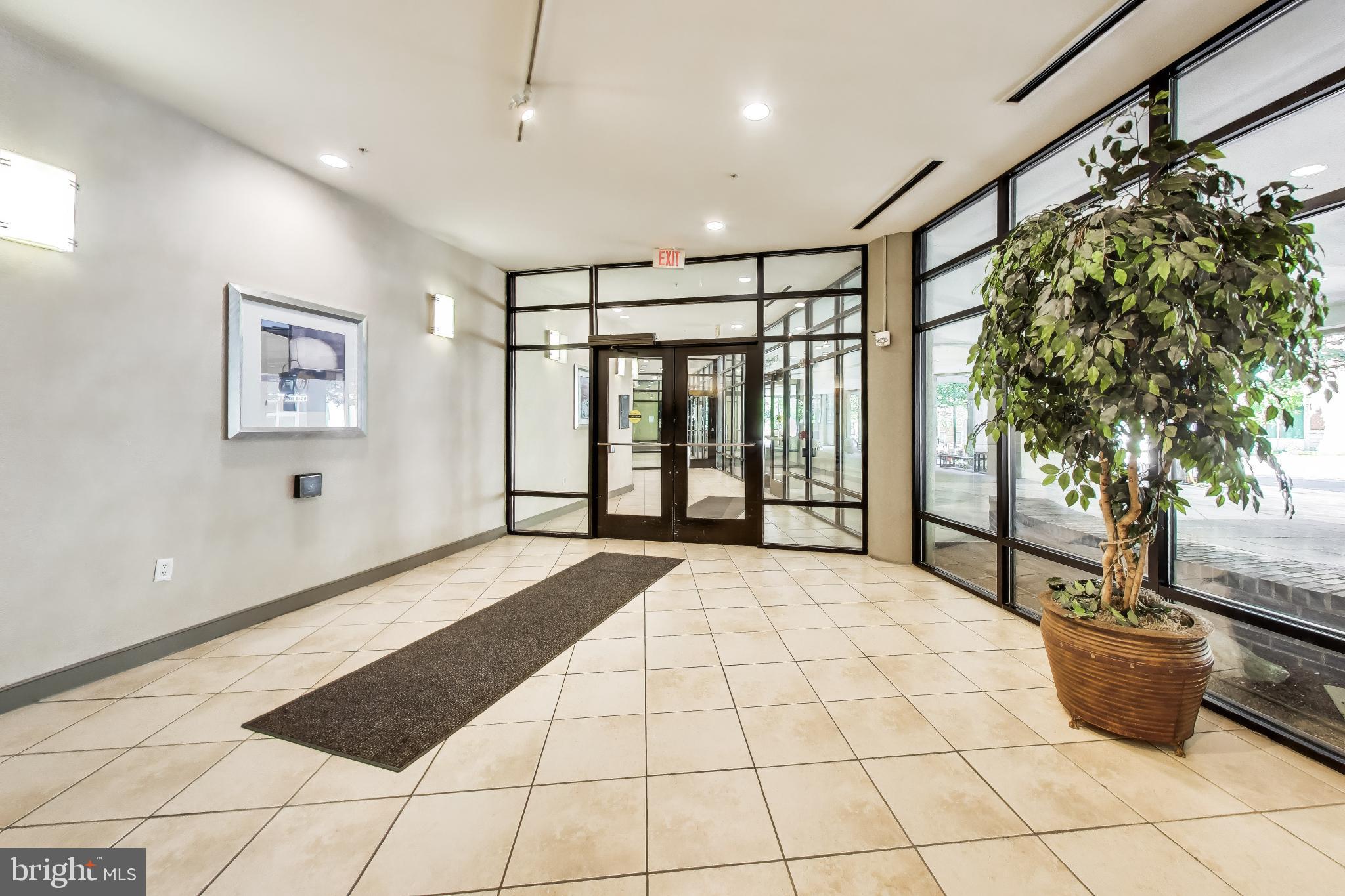 SILVER SPRING - Residential