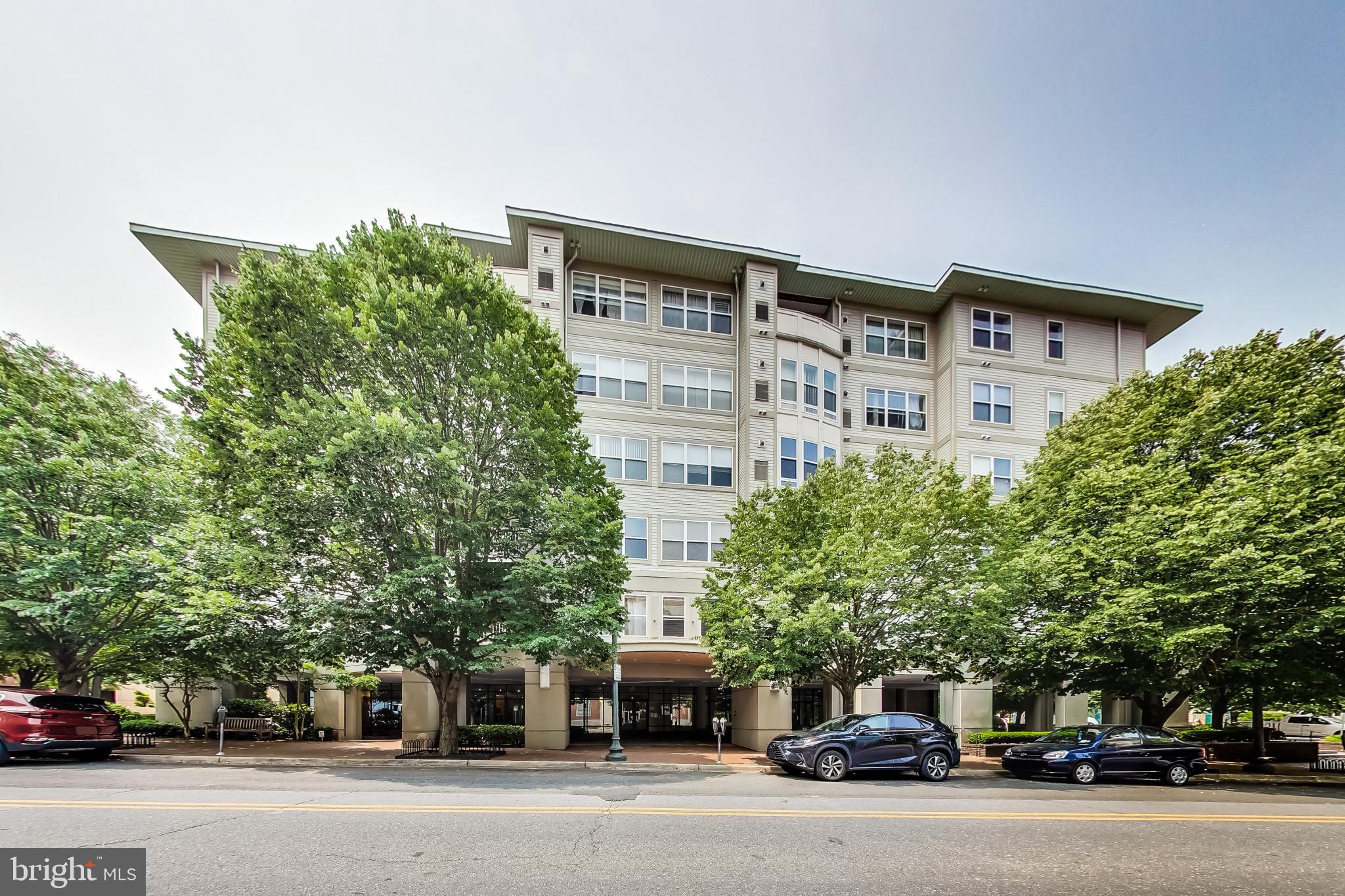 SILVER SPRING - Residential