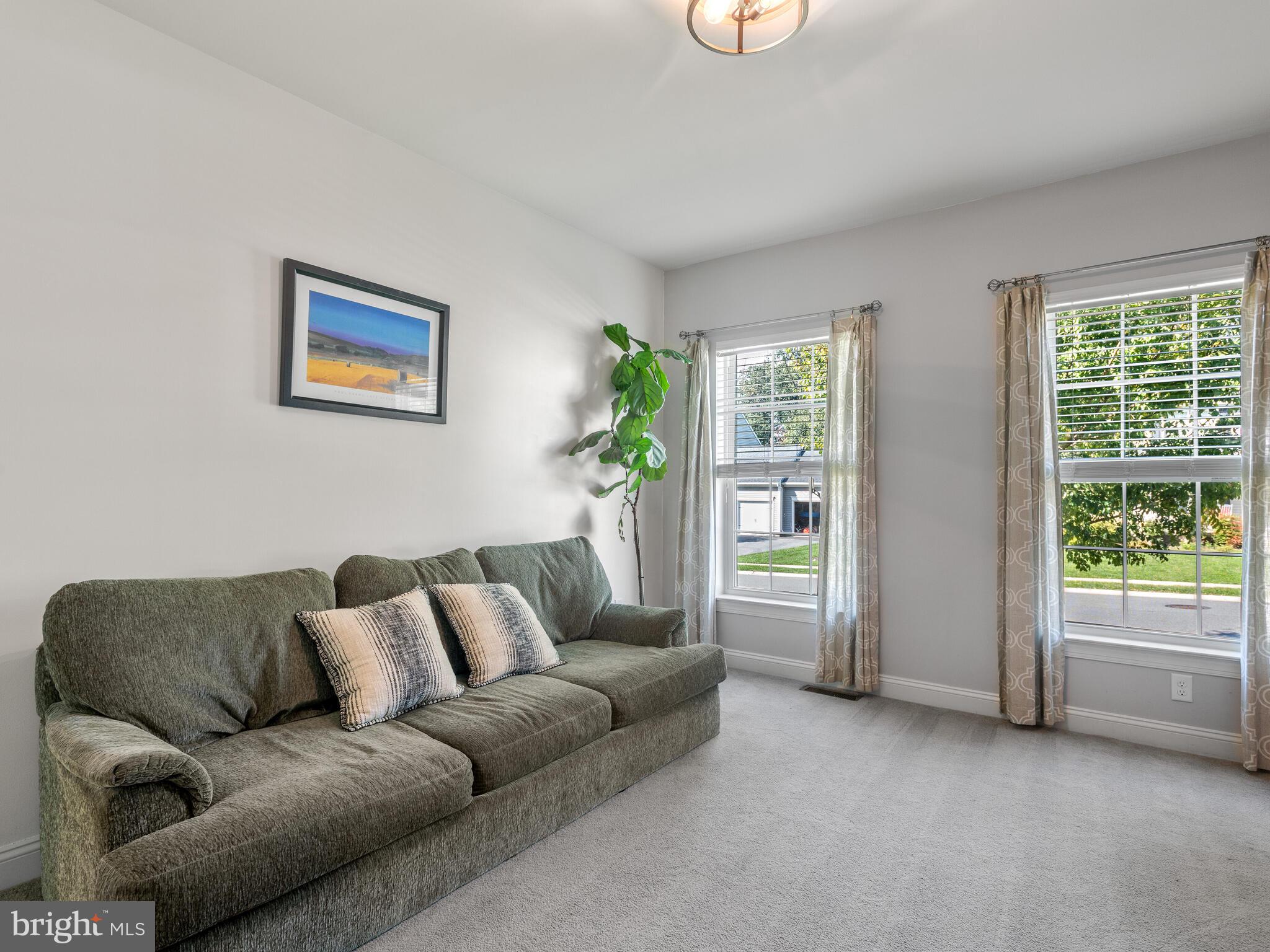 MOUNTAINVIEW - Residential