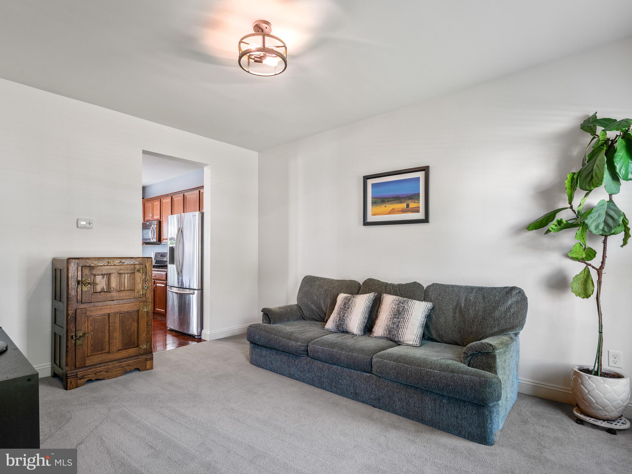 MOUNTAINVIEW - Residential